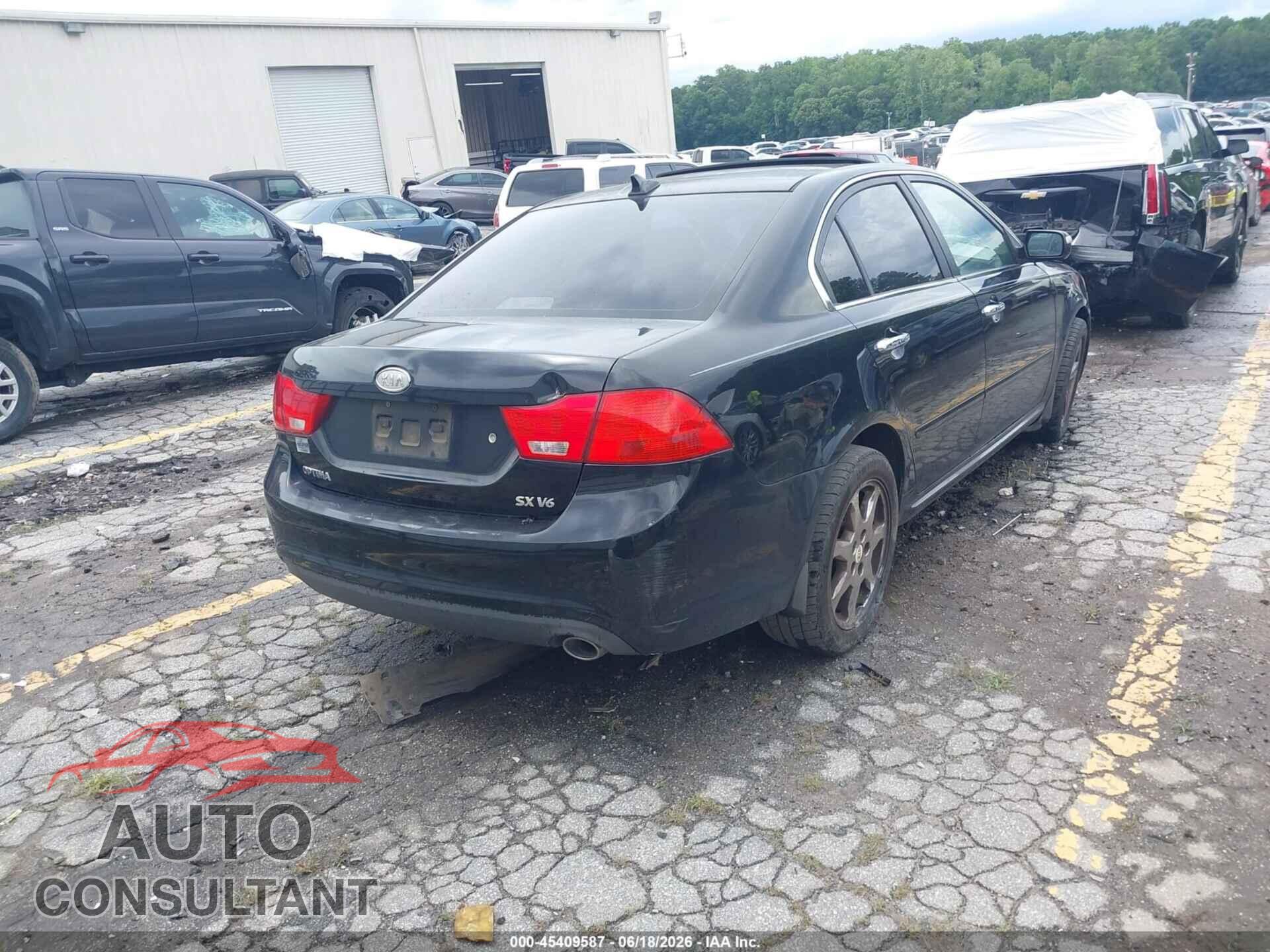 KIA OPTIMA 2010 - KNAGH4A43A5407568