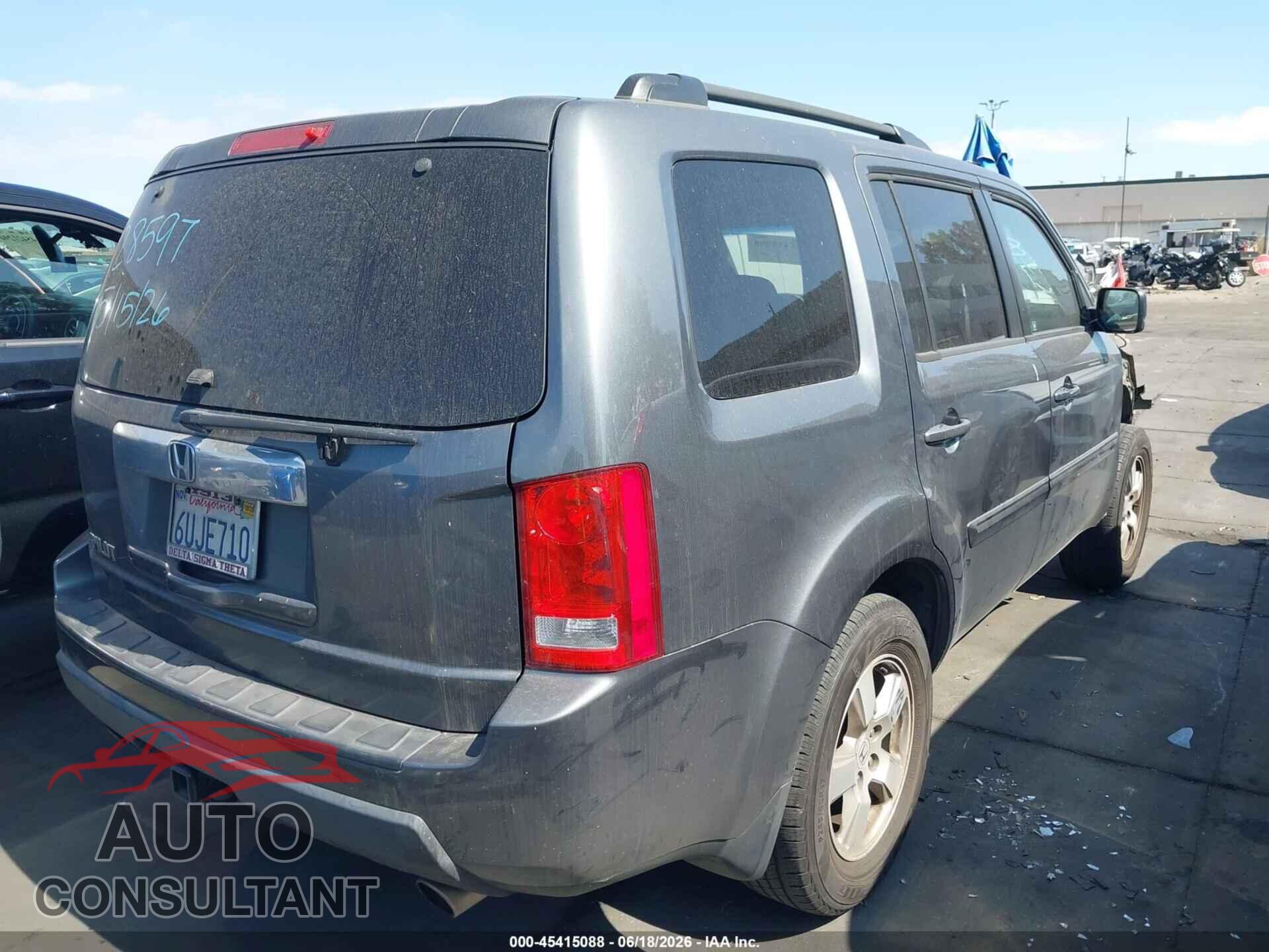 HONDA PILOT 2011 - 5FNYF3H74BB054491