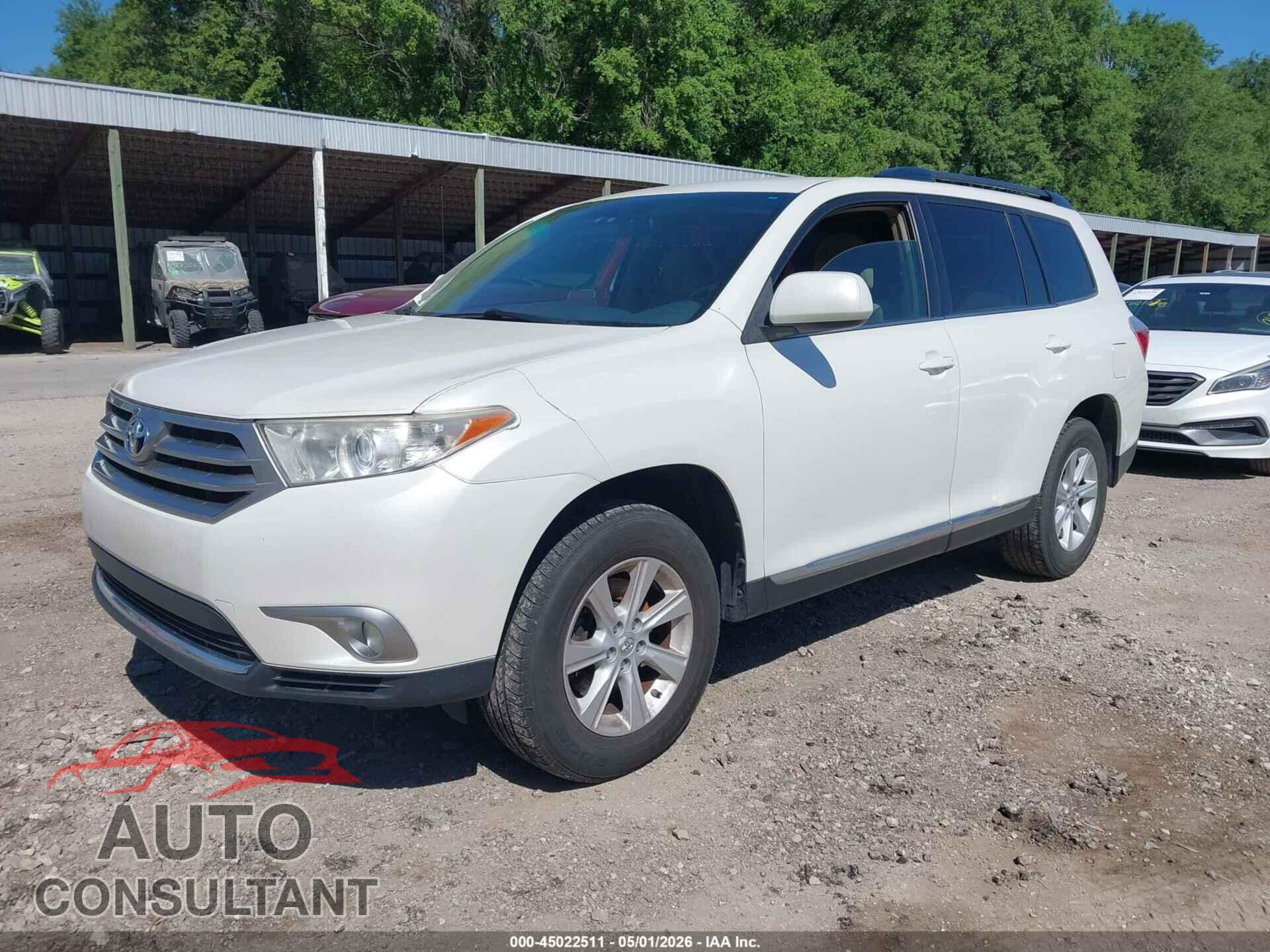 TOYOTA HIGHLANDER 2013 - 5TDBK3EH8DS255162