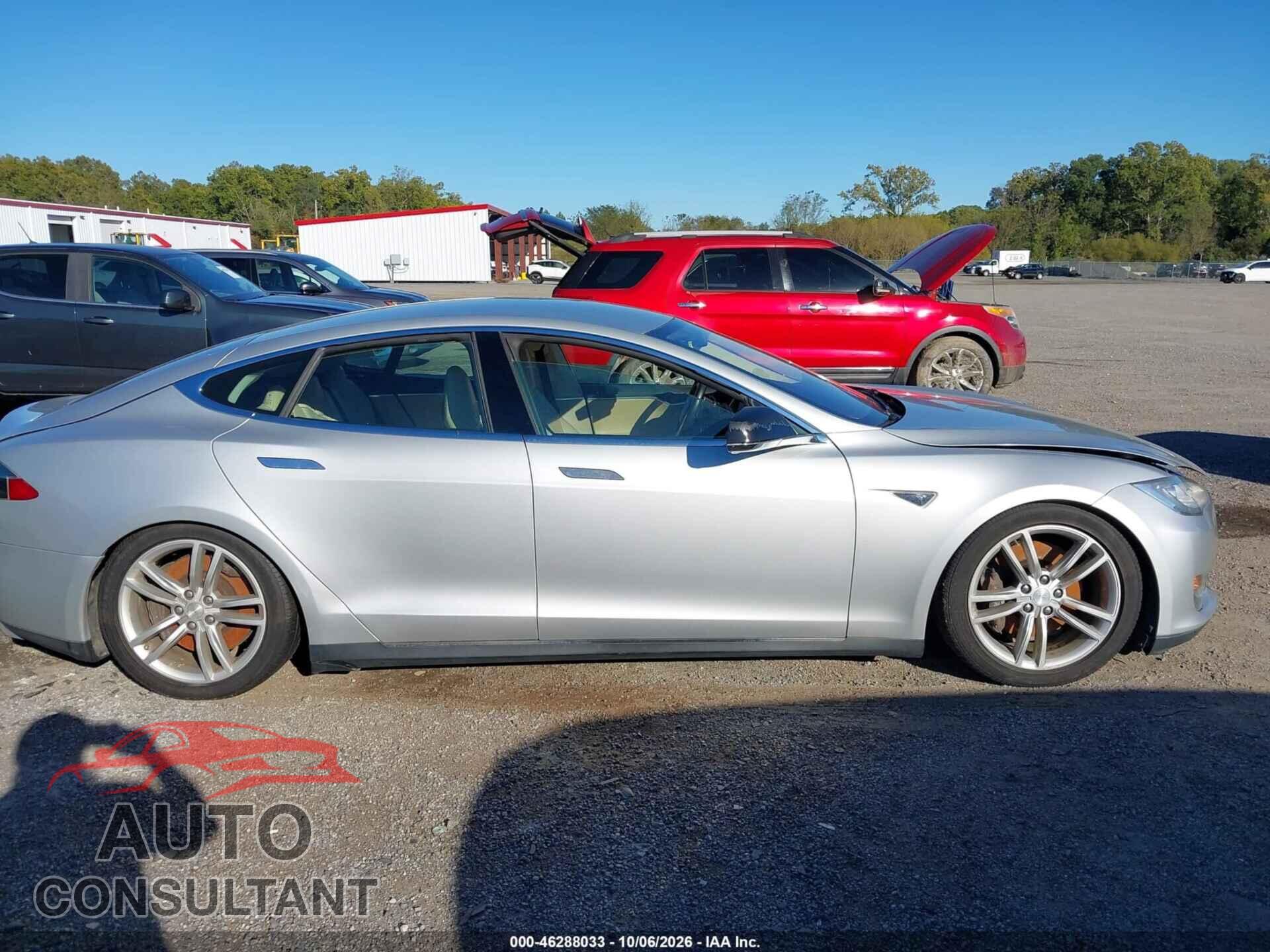 TESLA MODEL S 2013 - 5YJSA1DG4DFP03790