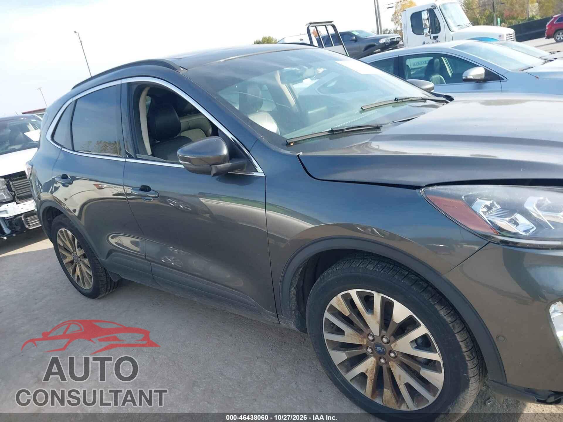 FORD ESCAPE 2020 - 1FMCU9J92LUA04594
