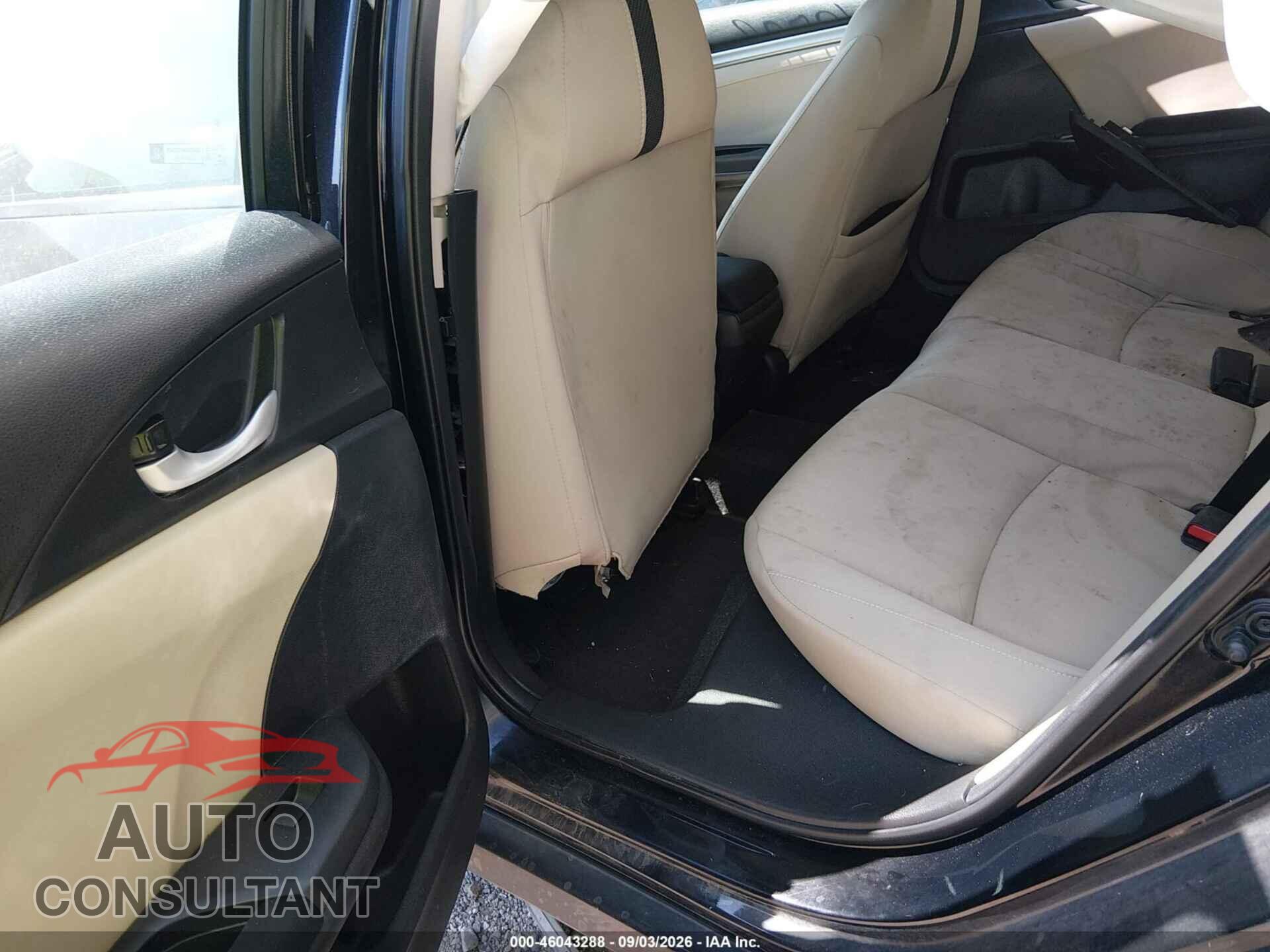 HONDA CIVIC 2017 - 19XFC2F77HE057039