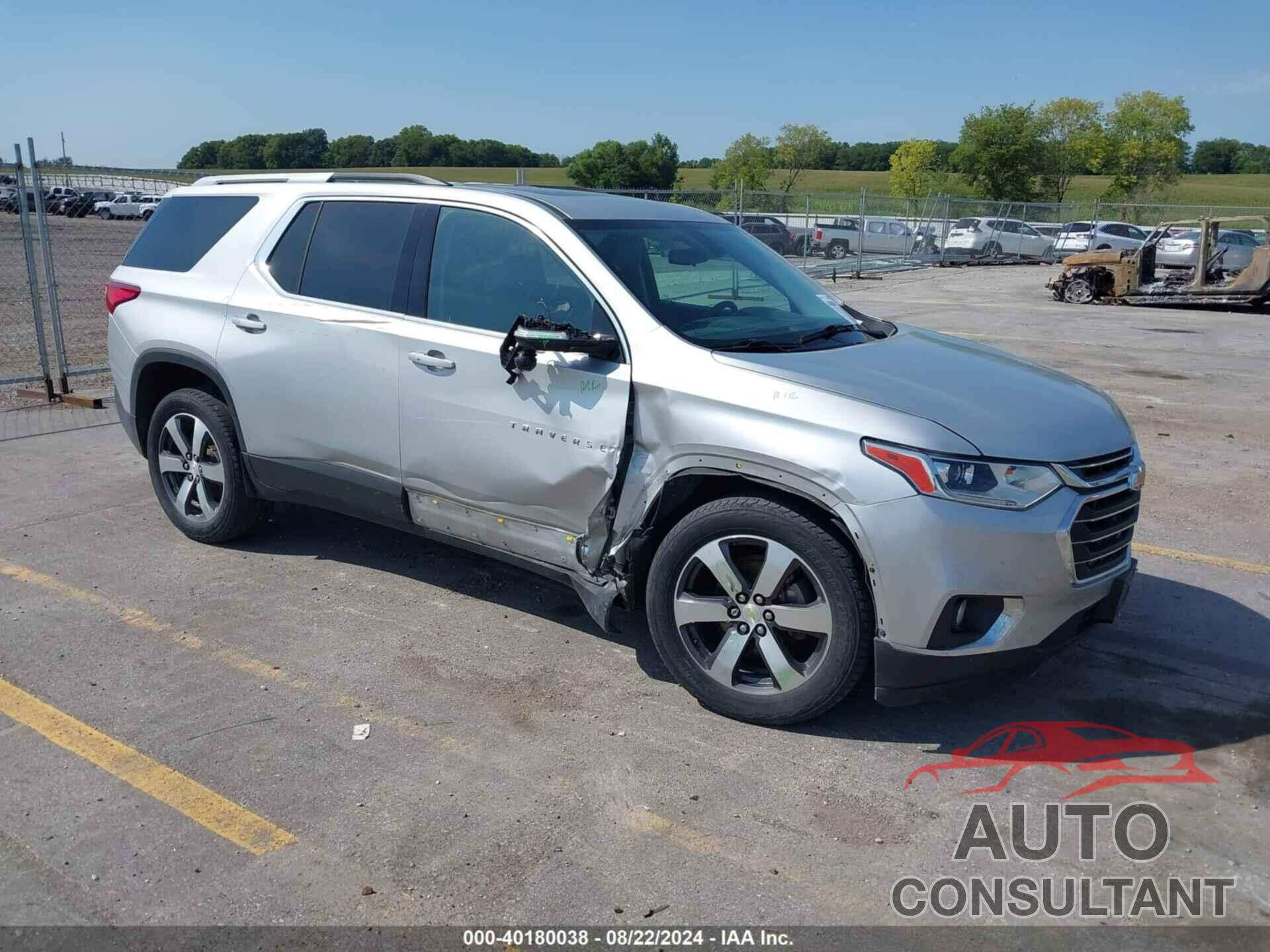 CHEVROLET TRAVERSE 2018 - 1GNEVHKW6JJ246383