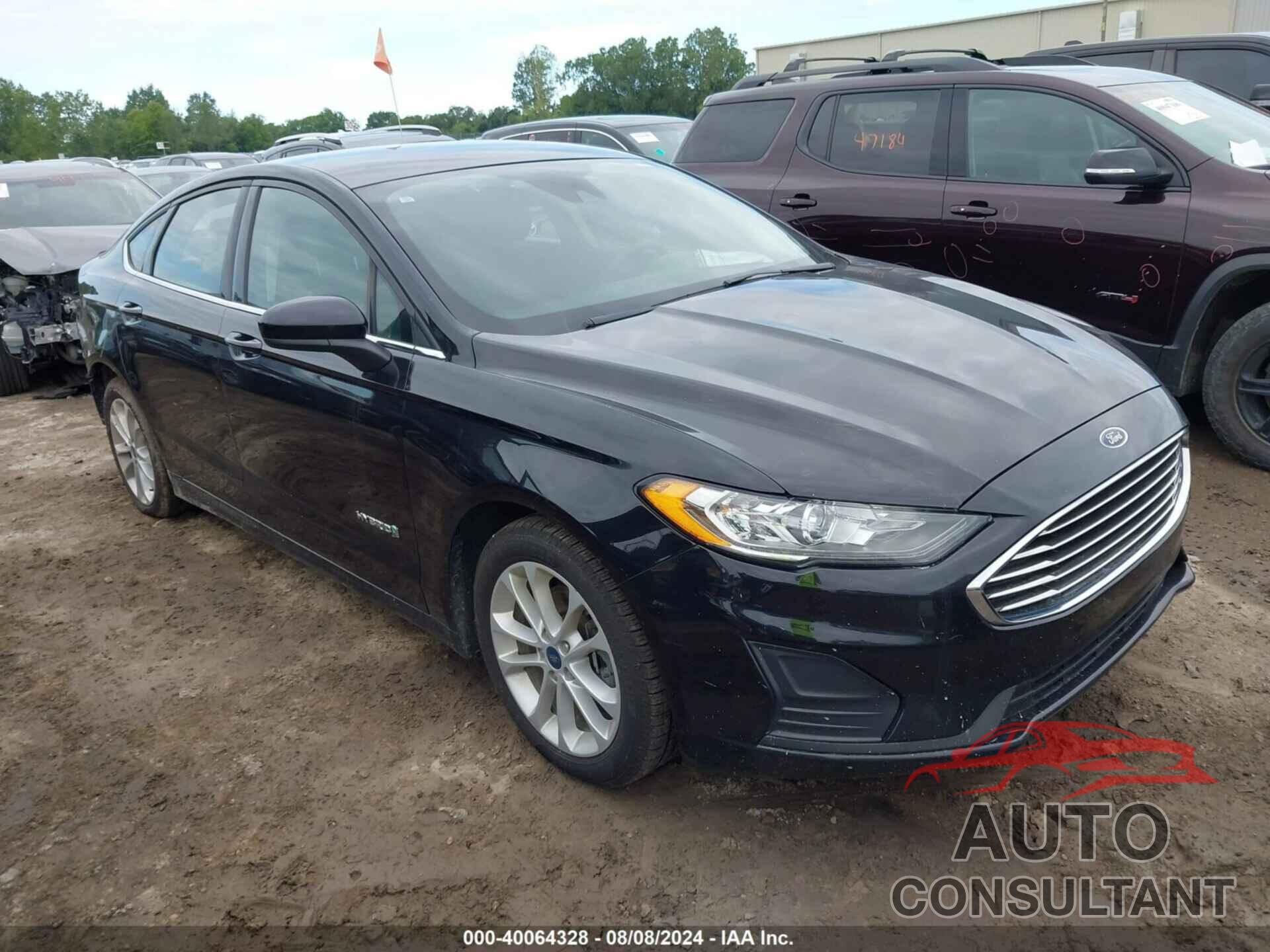 FORD FUSION HYBRID 2019 - 3FA6P0LU6KR108930