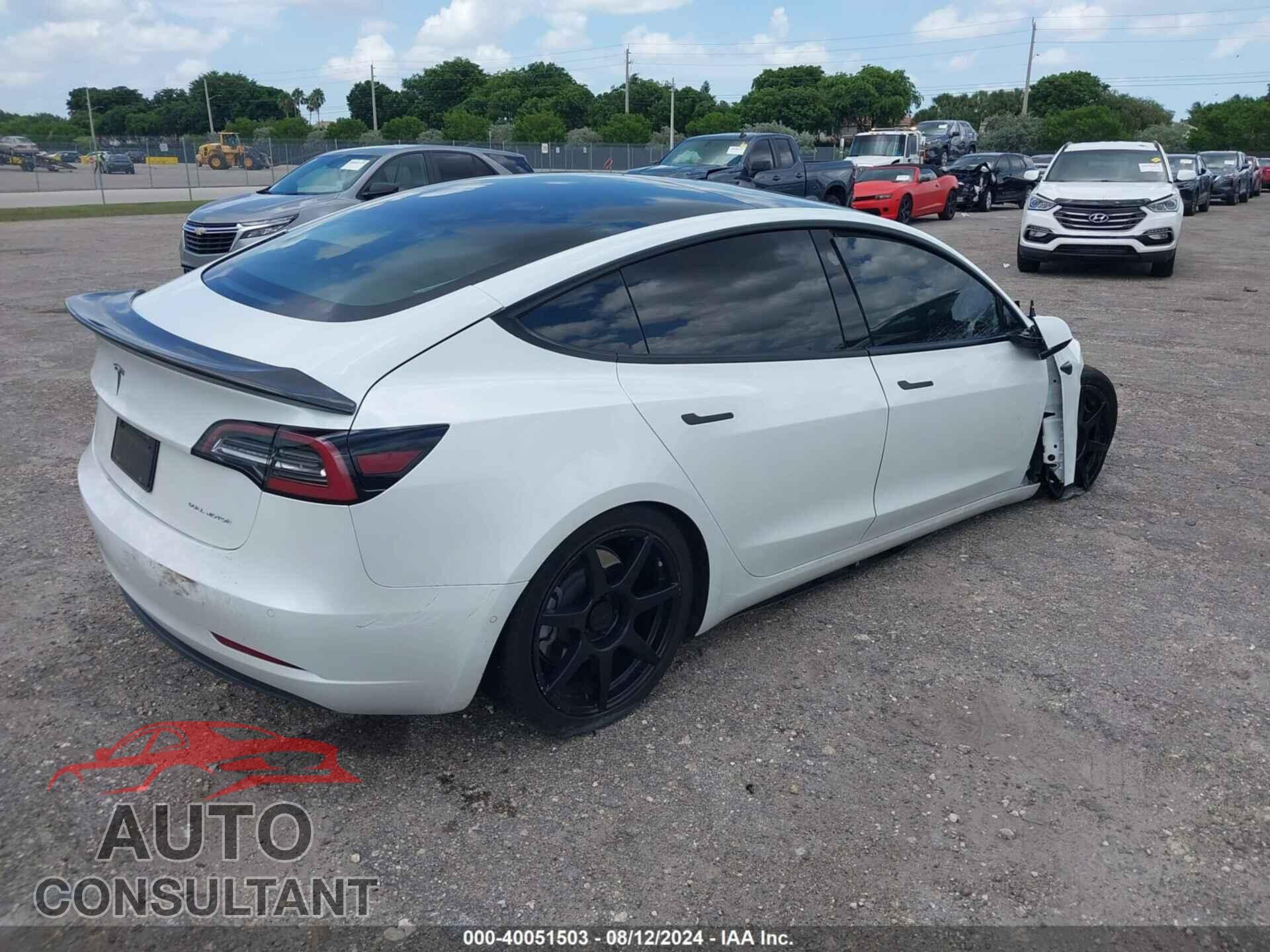 TESLA MODEL 3 2021 - 5YJ3E1EB8MF872819