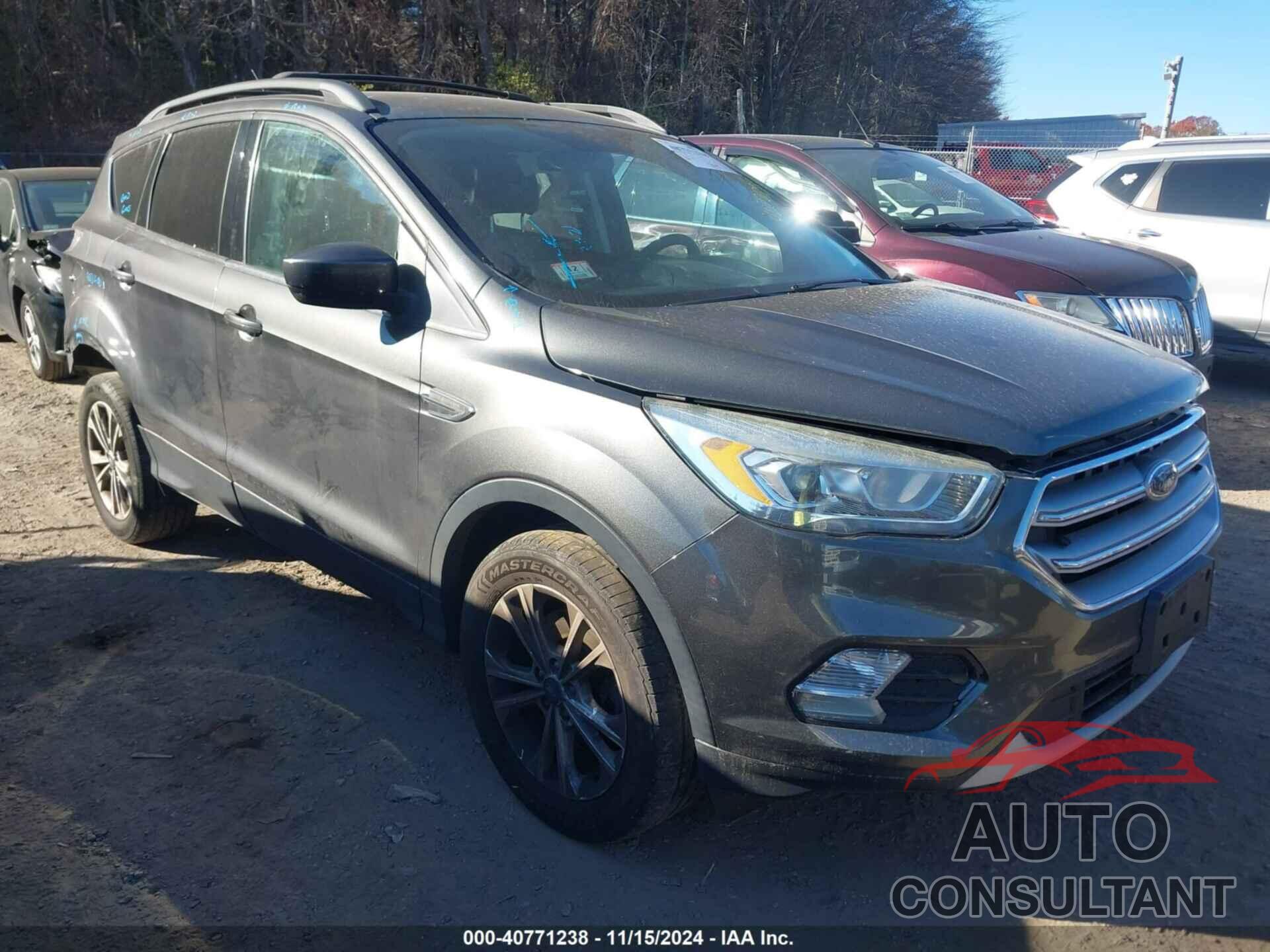 FORD ESCAPE 2017 - 1FMCU9GD1HUA35208