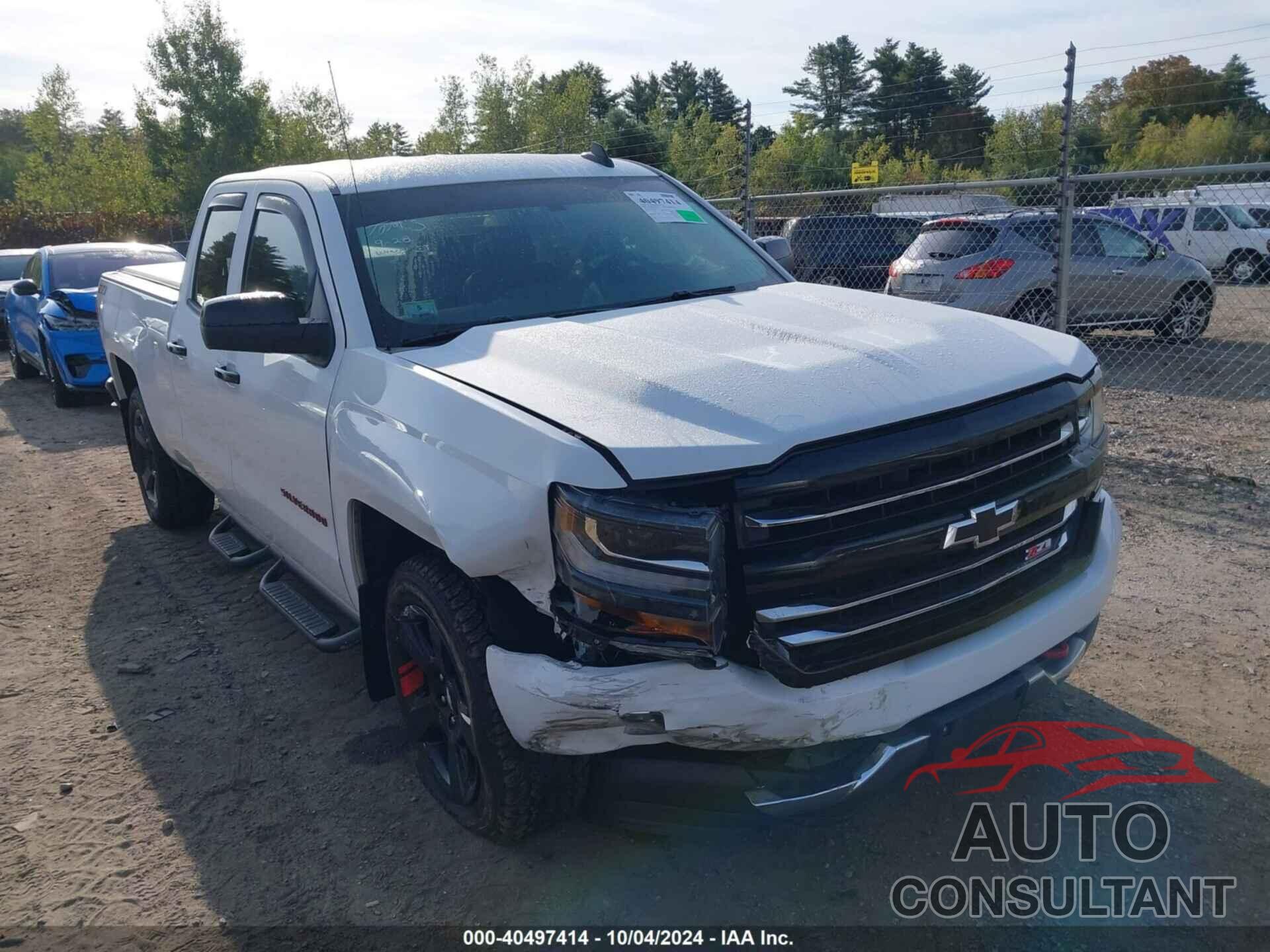 CHEVROLET SILVERADO 1500 2018 - 1GCVKREC7JZ149204