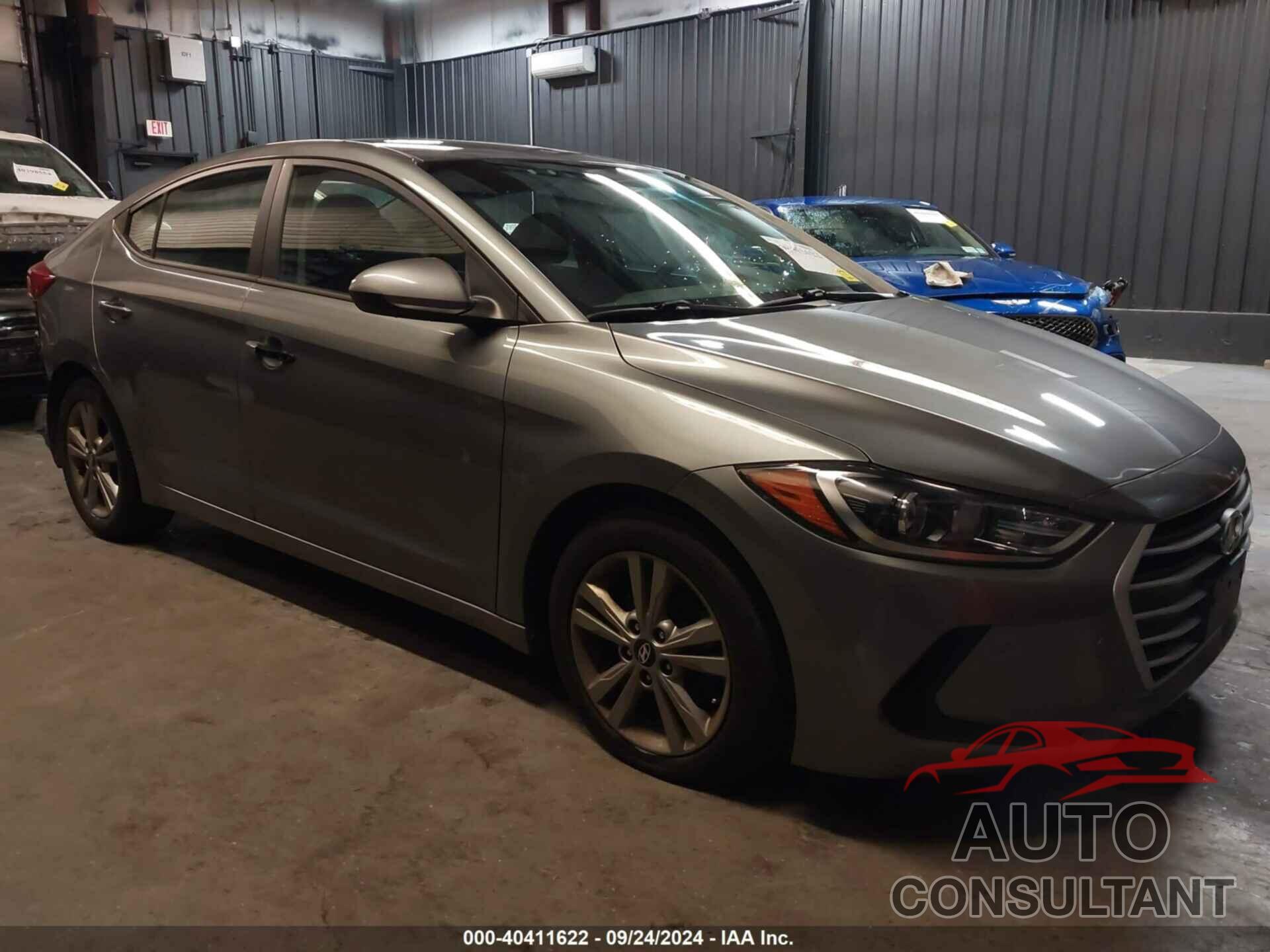 HYUNDAI ELANTRA 2018 - KMHD84LF7JU555230