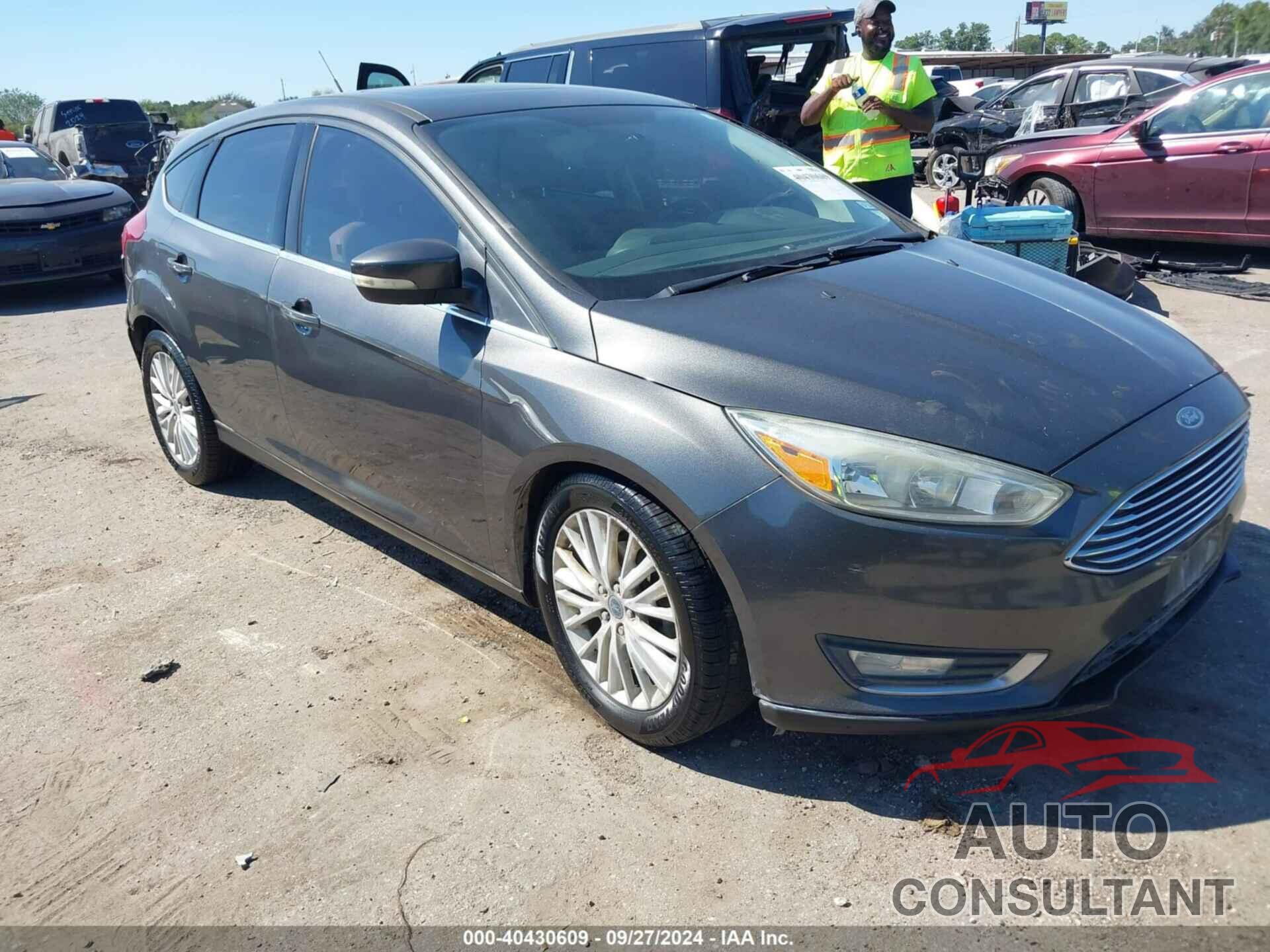 FORD FOCUS 2016 - 1FADP3N29GL302958