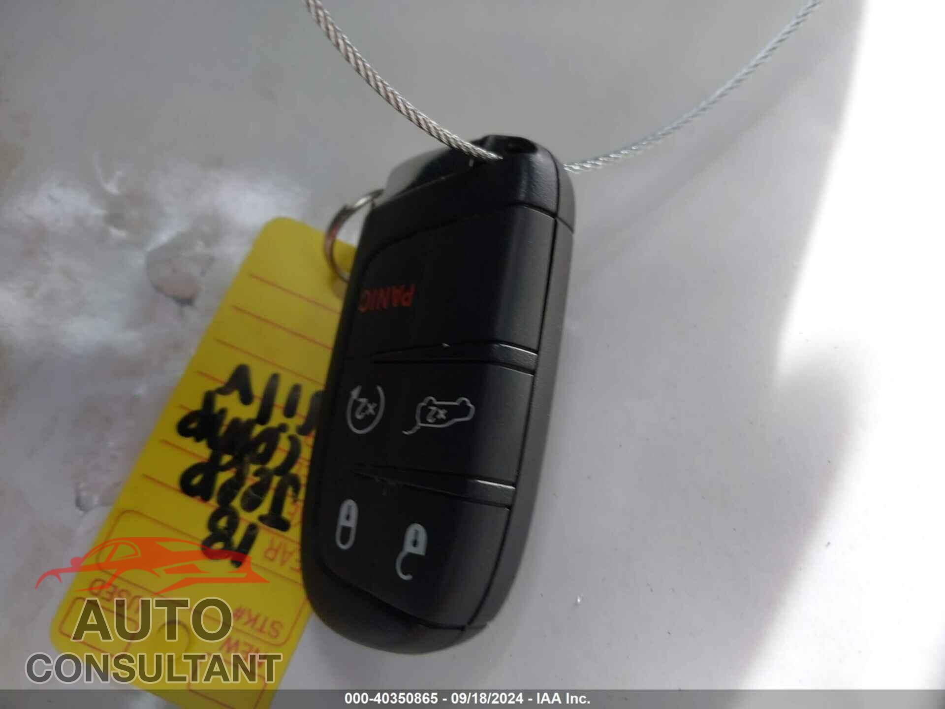 JEEP COMPASS 2018 - 3C4NJDCBXJT104930