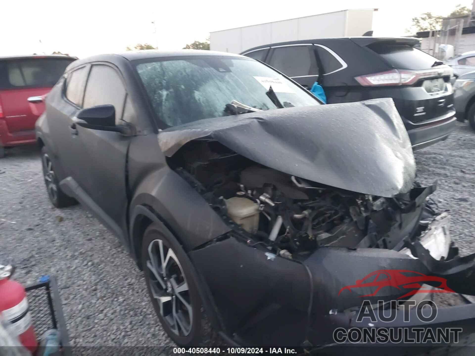 TOYOTA C-HR 2018 - NMTKHMBX4JR020588