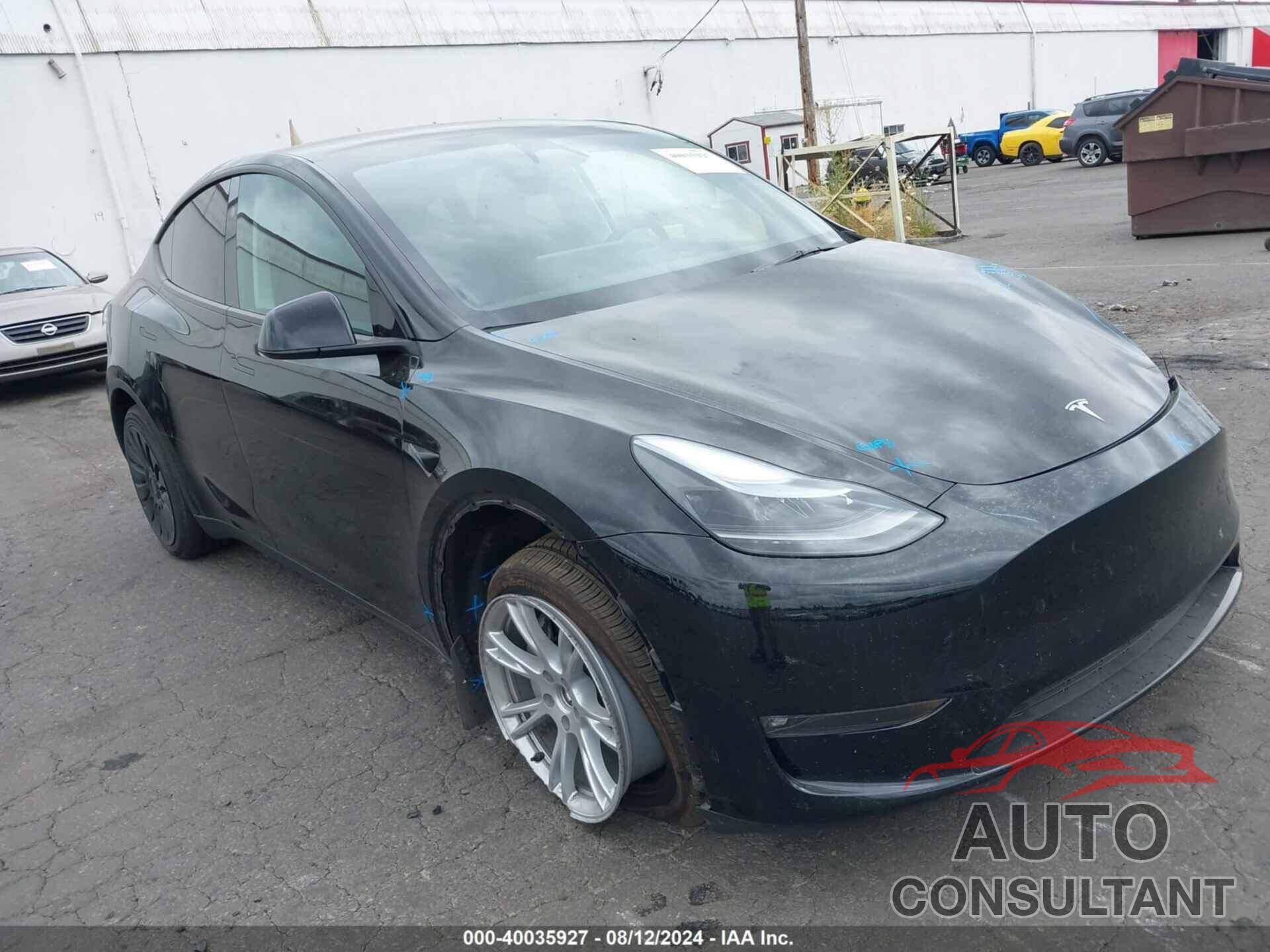 TESLA MODEL Y 2024 - 7SAYGAEE6RF984426