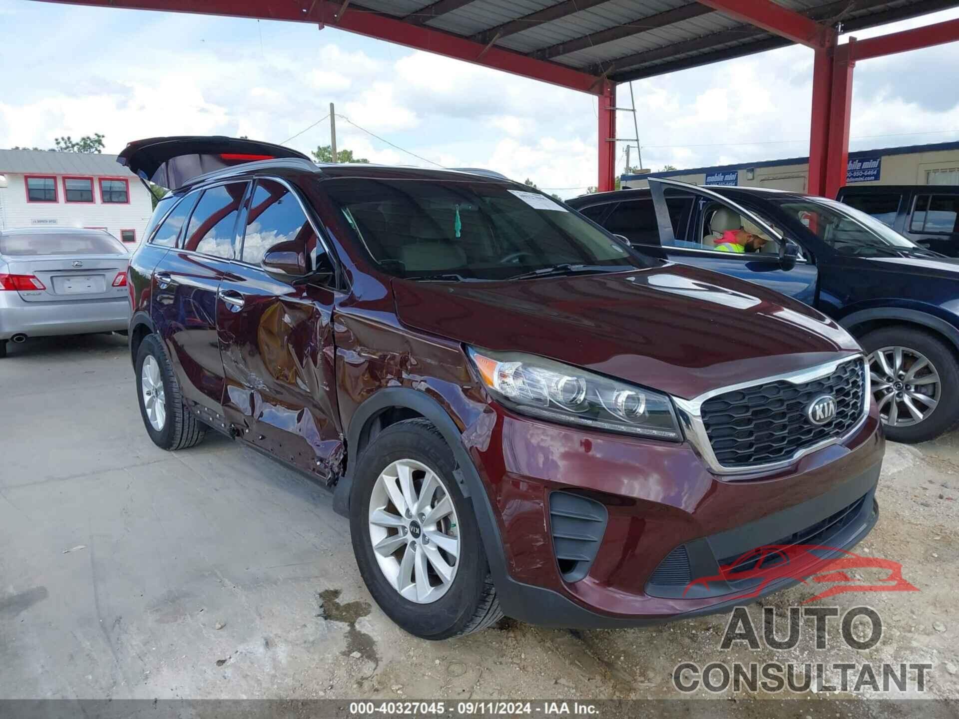 KIA SORENTO 2019 - 5XYPG4A39KG527509