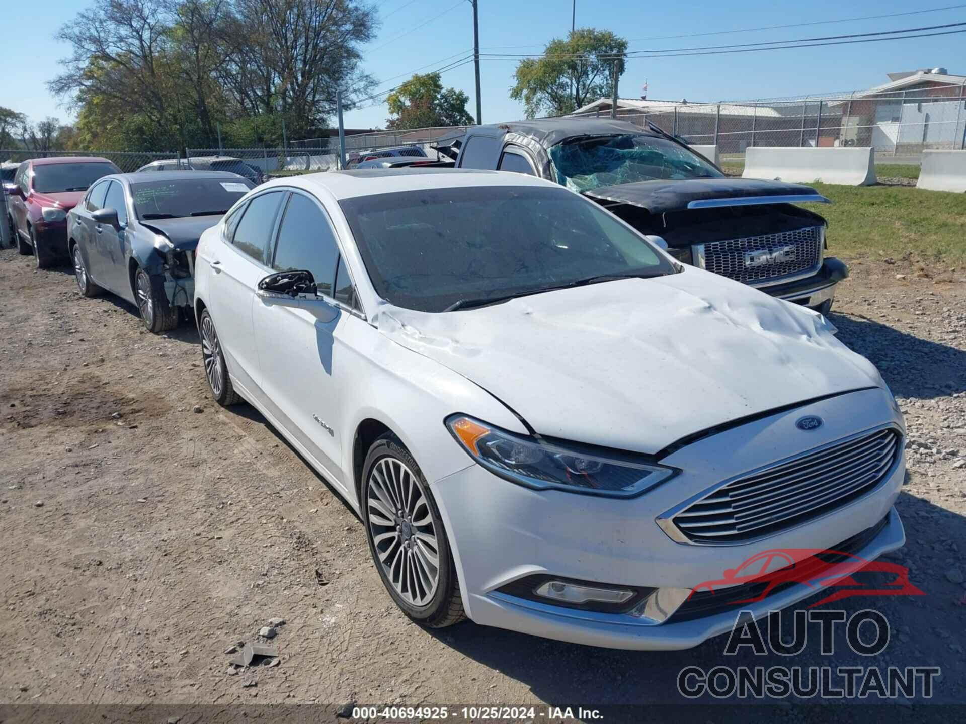 FORD FUSION HYBRID 2017 - 3FA6P0RU2HR383873