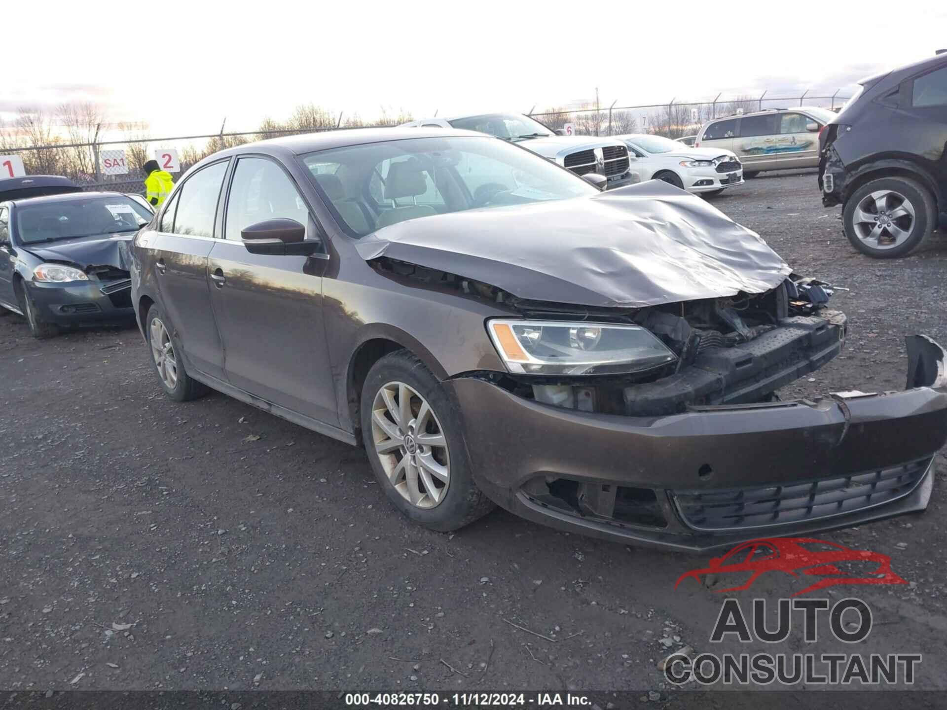 VOLKSWAGEN JETTA 2013 - 3VWDP7AJ4DM288280