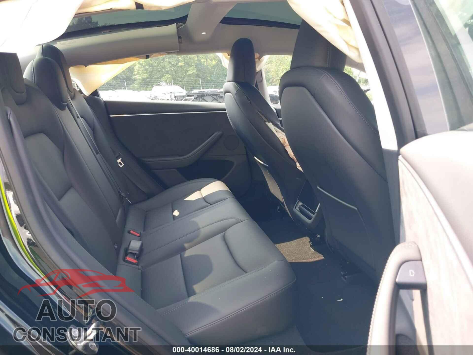 TESLA MODEL 3 2024 - 5YJ3E1EB9RF792307