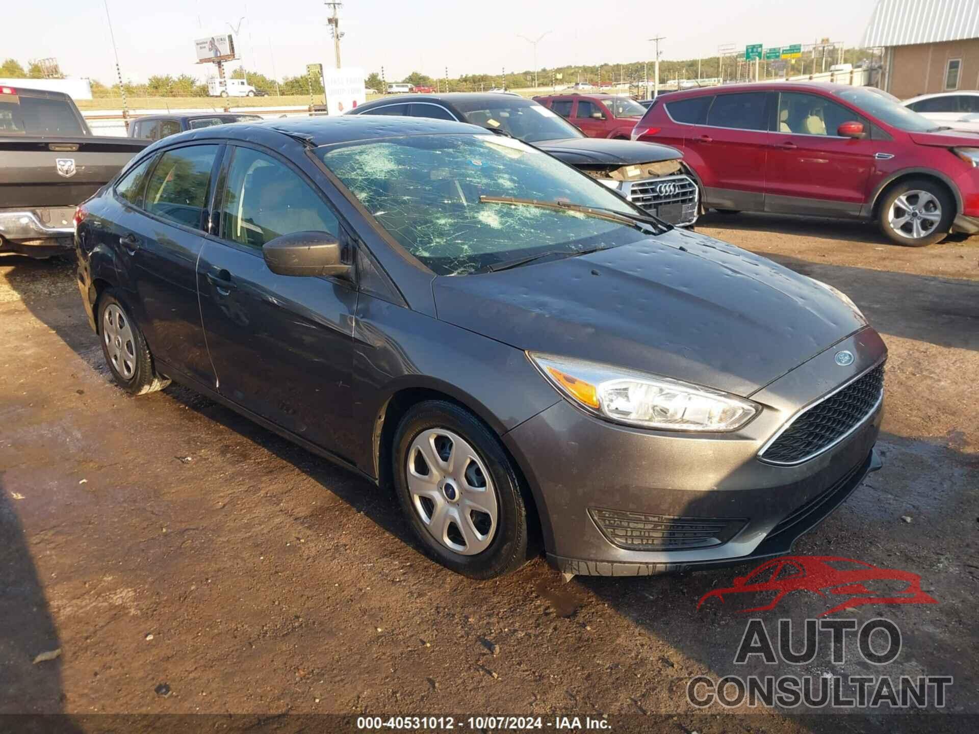 FORD FOCUS 2016 - 1FADP3E25GL208852