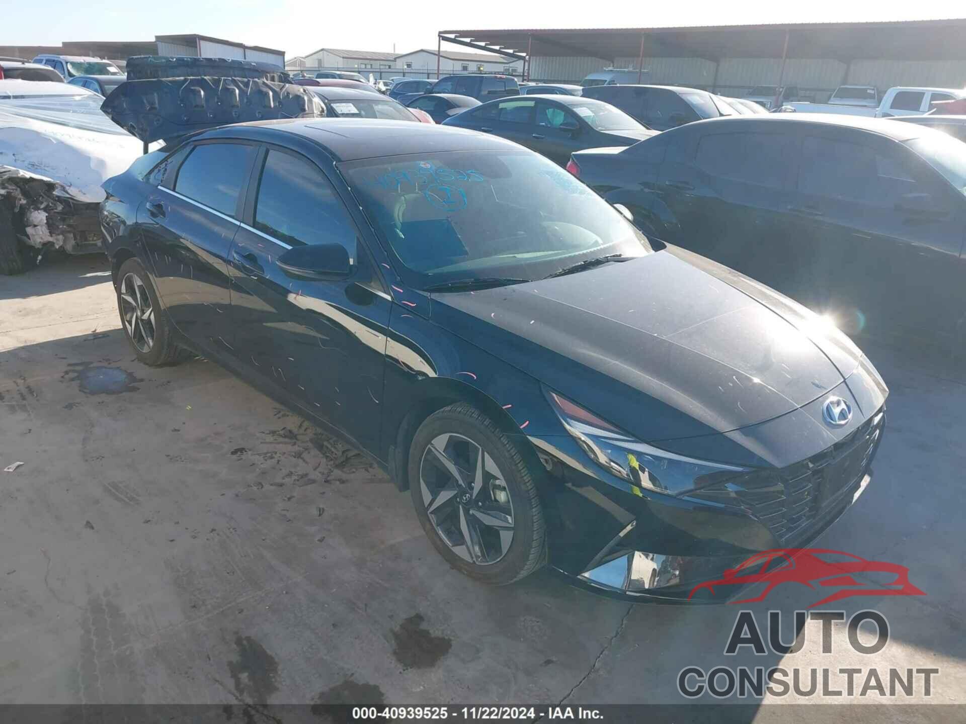 HYUNDAI ELANTRA 2023 - KMHLP4AG0PU588427