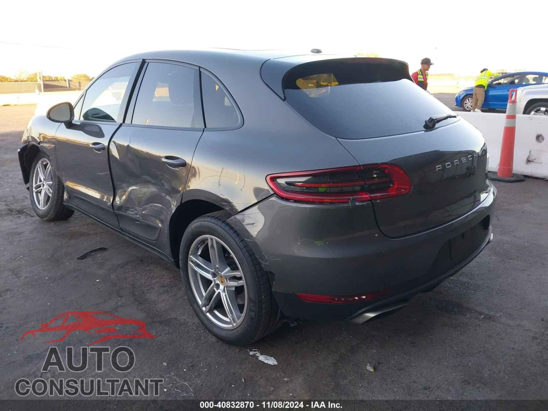 PORSCHE MACAN 2018 - WP1AA2A58JLB23020