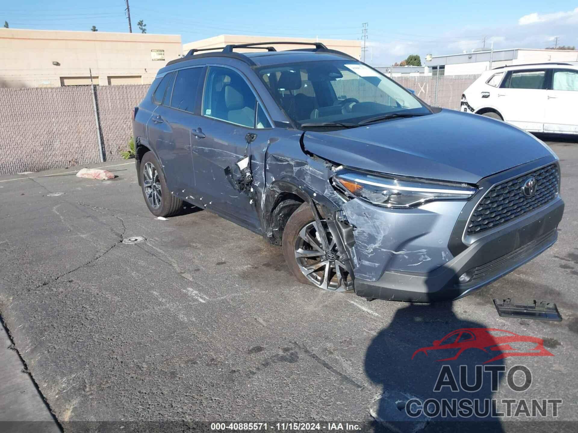 TOYOTA COROLLA CROSS 2024 - 7MUDAAAG6RV092764
