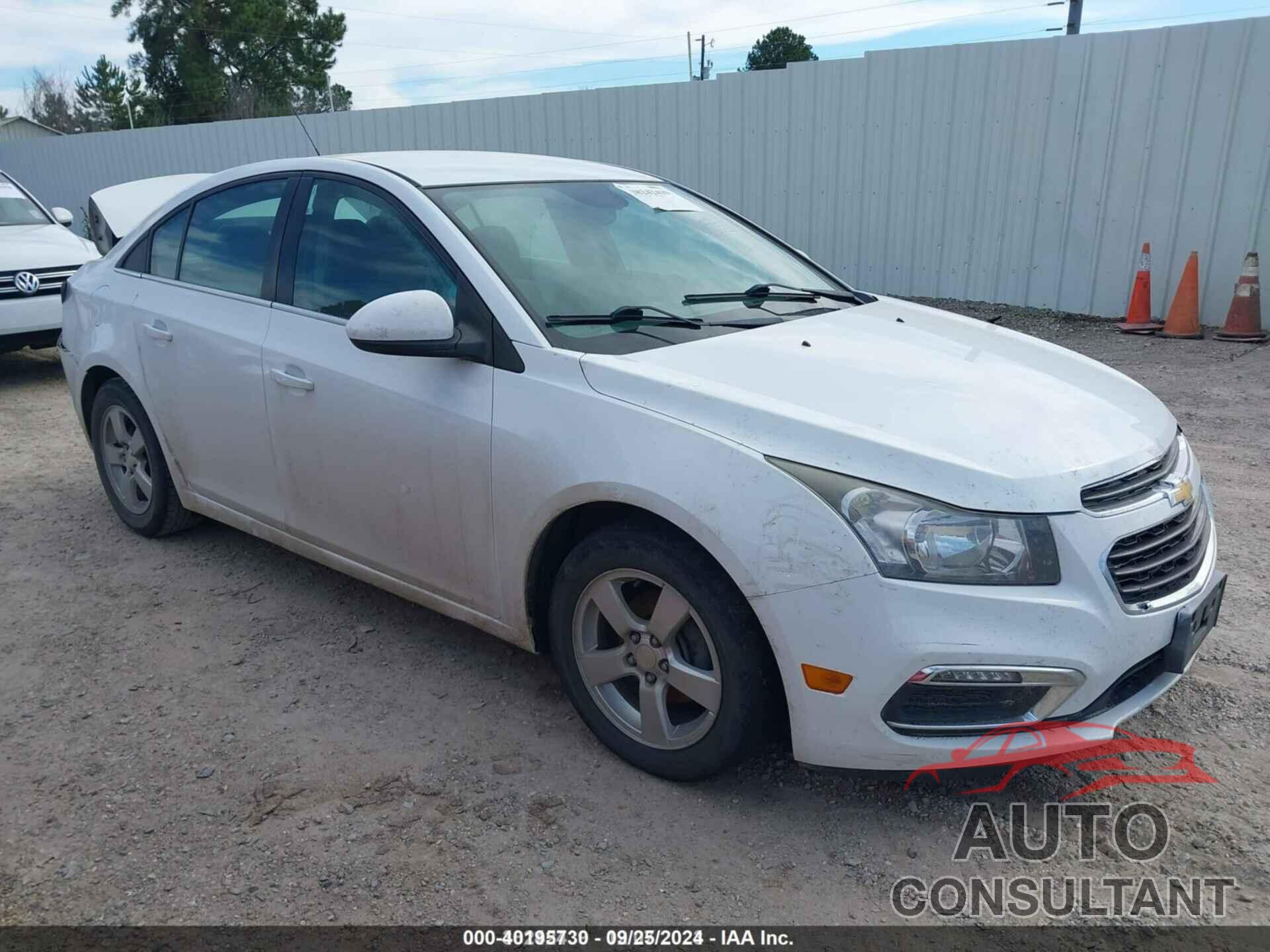 CHEVROLET CRUZE 2015 - 1G1PC5SB7F7103832