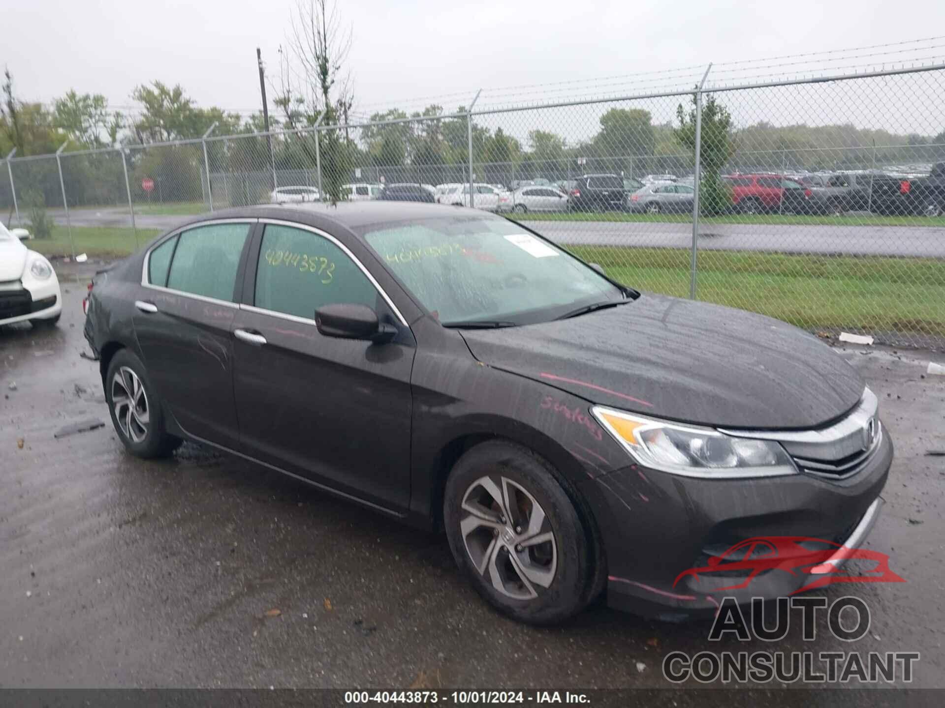 HONDA ACCORD 2017 - 1HGCR2F38HA108048