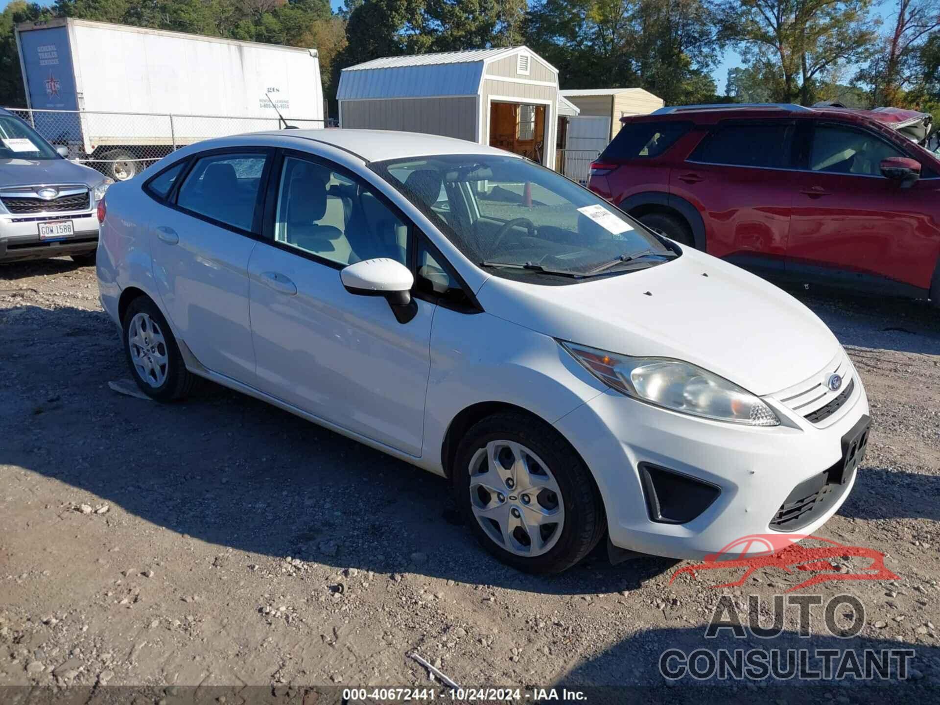 FORD FIESTA 2013 - 3FADP4AJ5DM107095