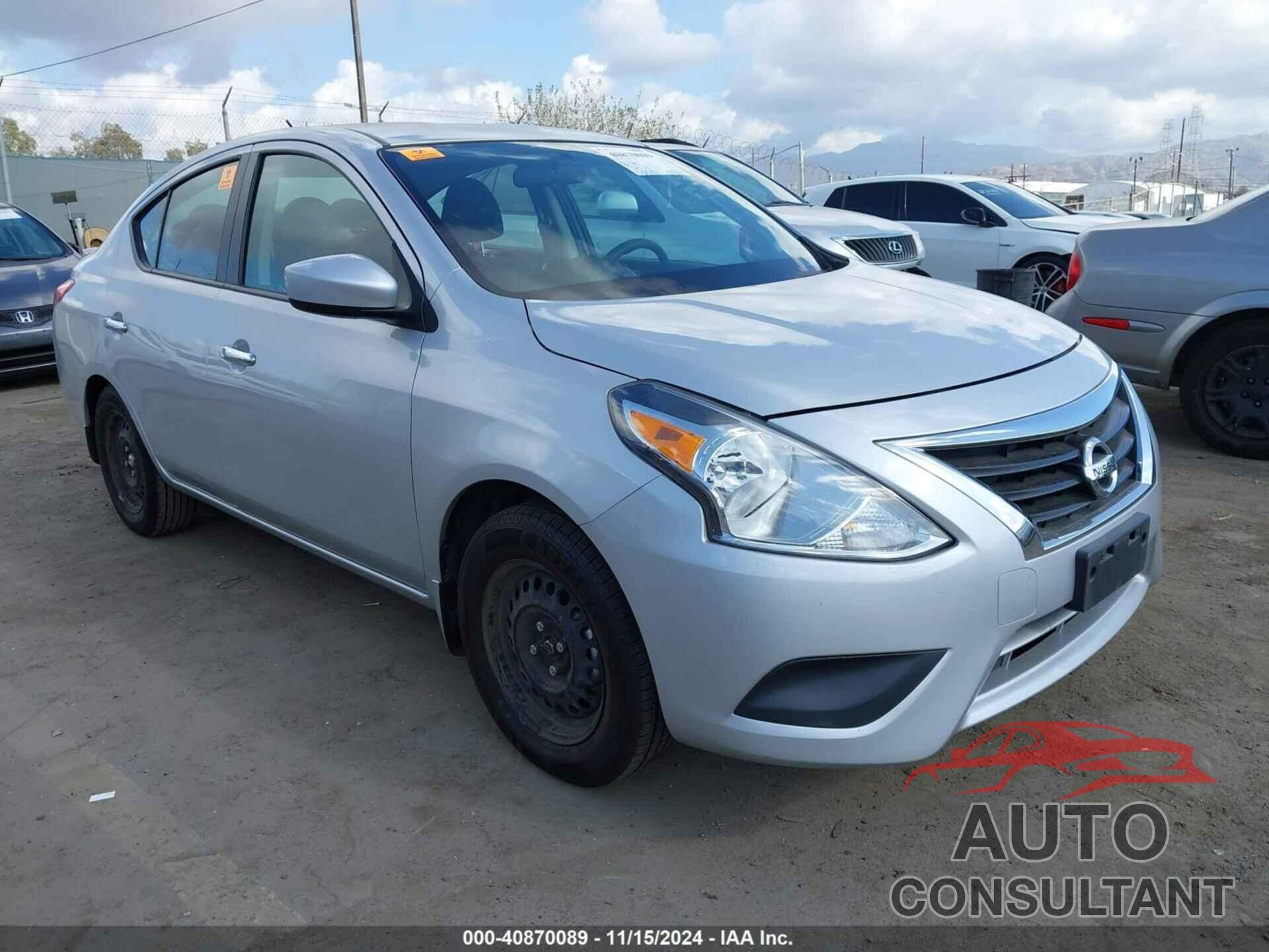 NISSAN VERSA 2017 - 3N1CN7AP1HL863913