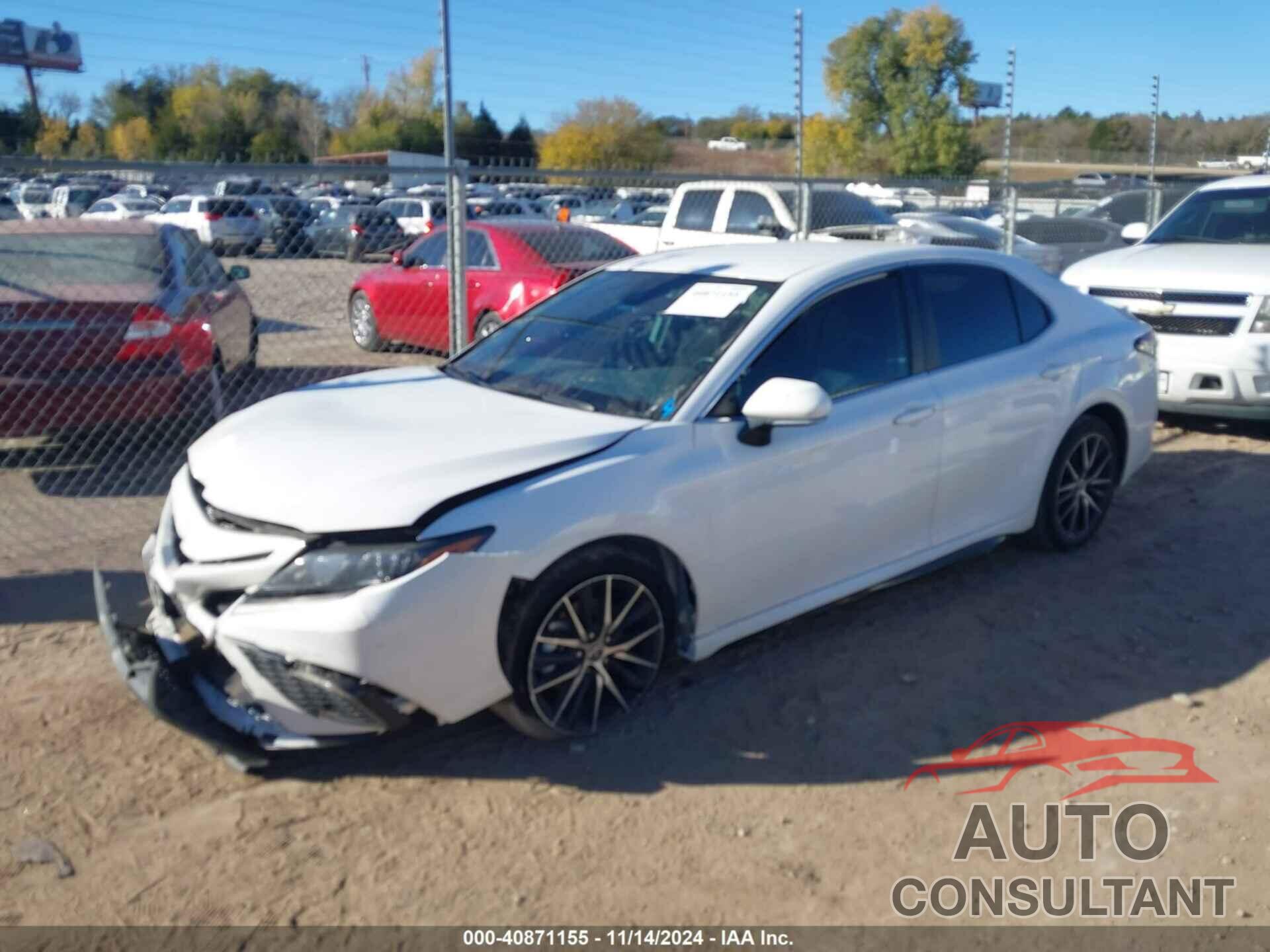 TOYOTA CAMRY 2022 - 4T1G11AK4NU662001