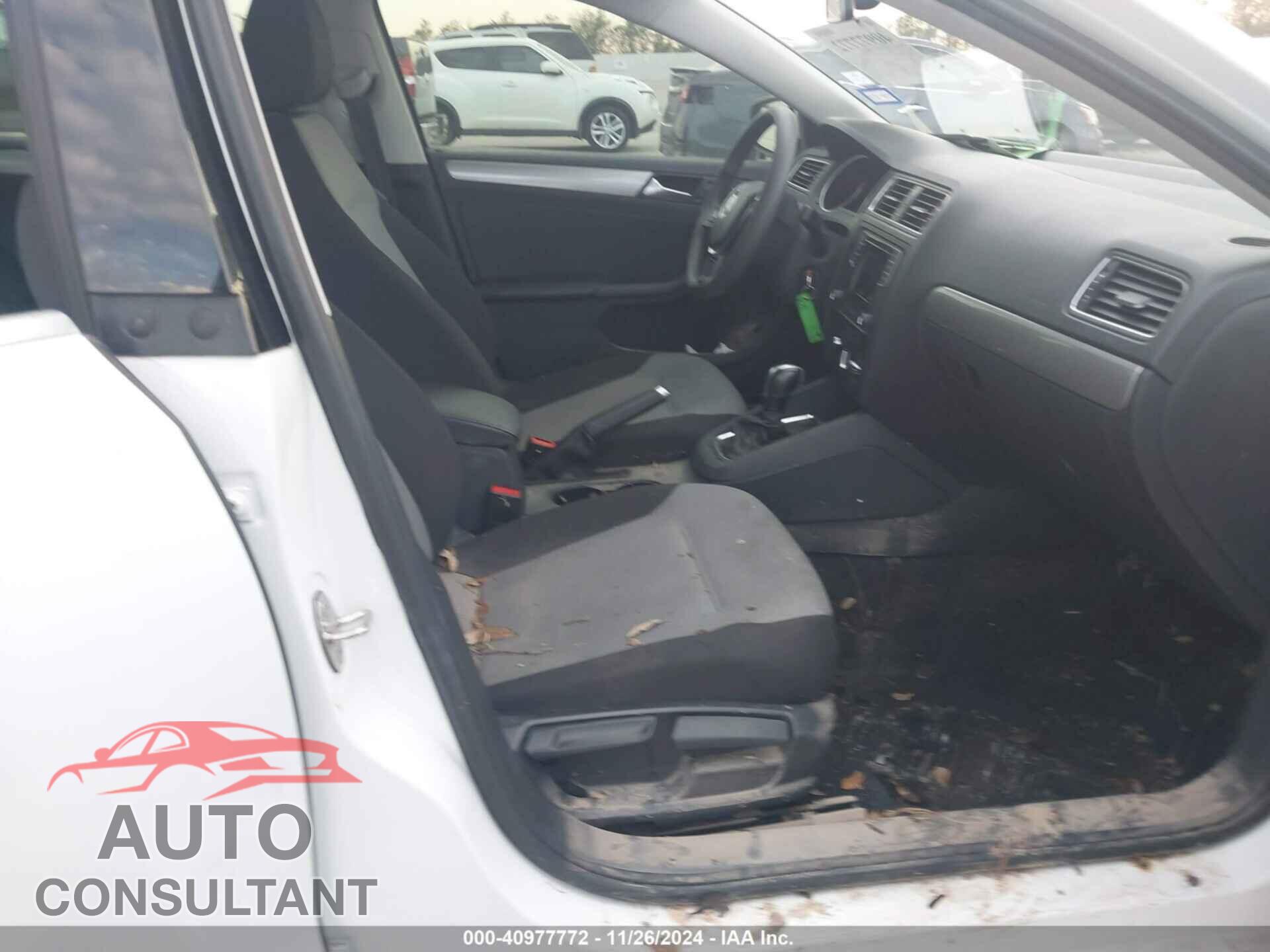 VOLKSWAGEN JETTA 2017 - 3VW2B7AJ1HM400593