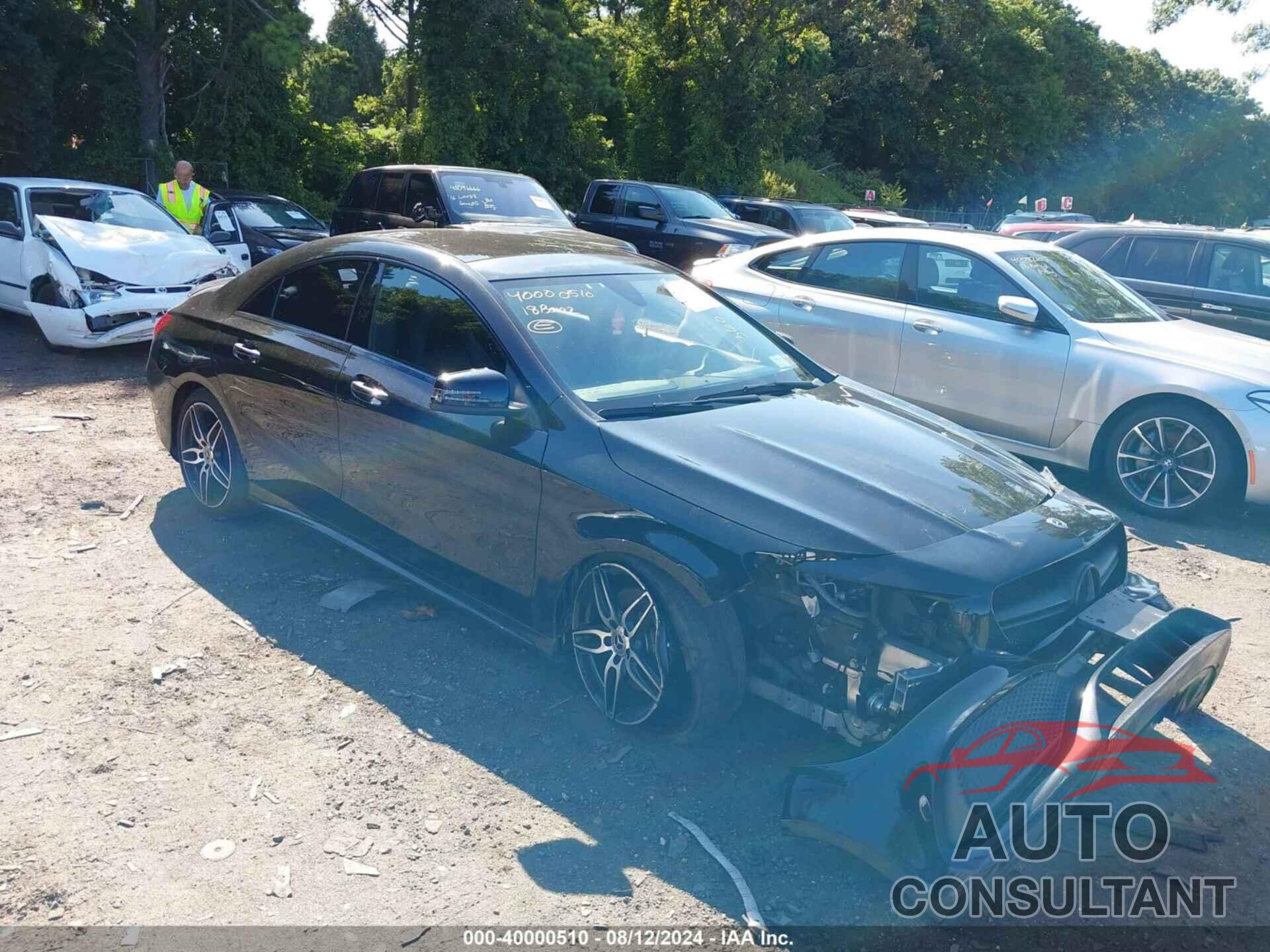 MERCEDES-BENZ CLA 250 2018 - WDDSJ4GB0JN650686