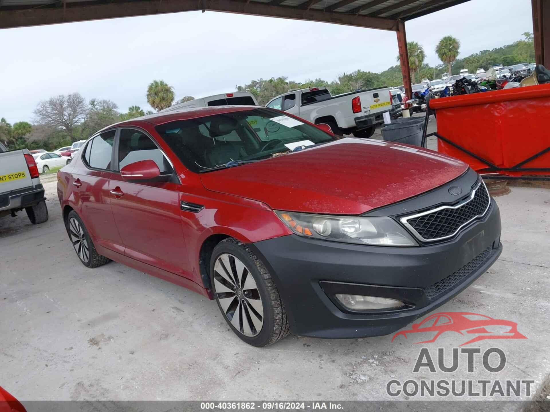 KIA OPTIMA 2013 - 5XXGR4A62DG220405