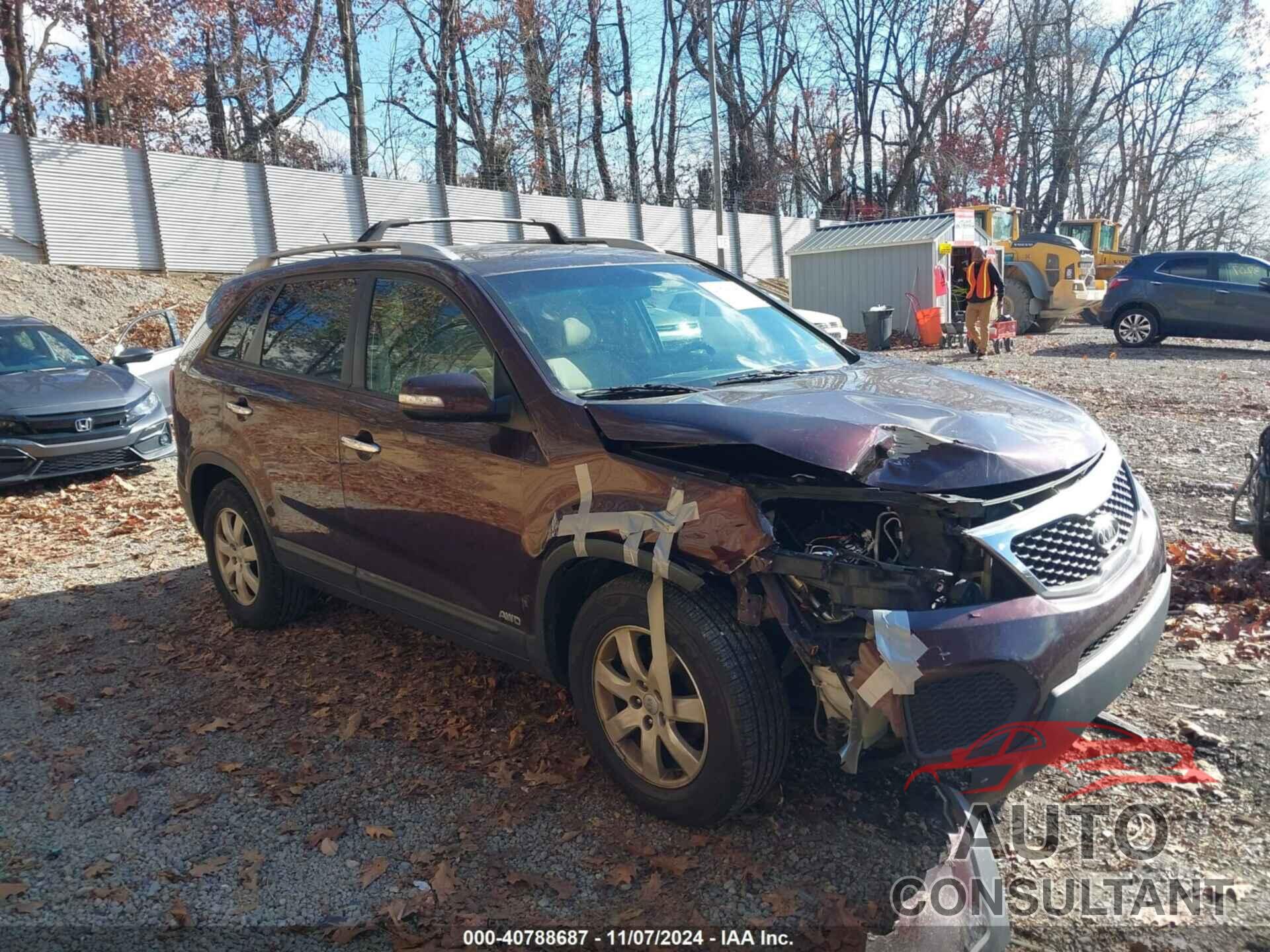 KIA SORENTO 2013 - 5XYKTDA25DG344821