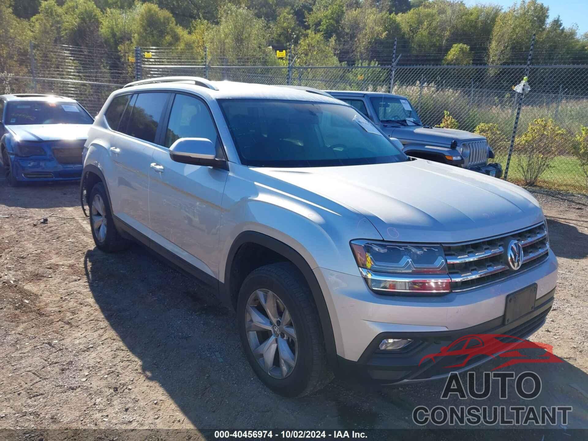 VOLKSWAGEN ATLAS 2018 - 1V2KR2CA6JC576625