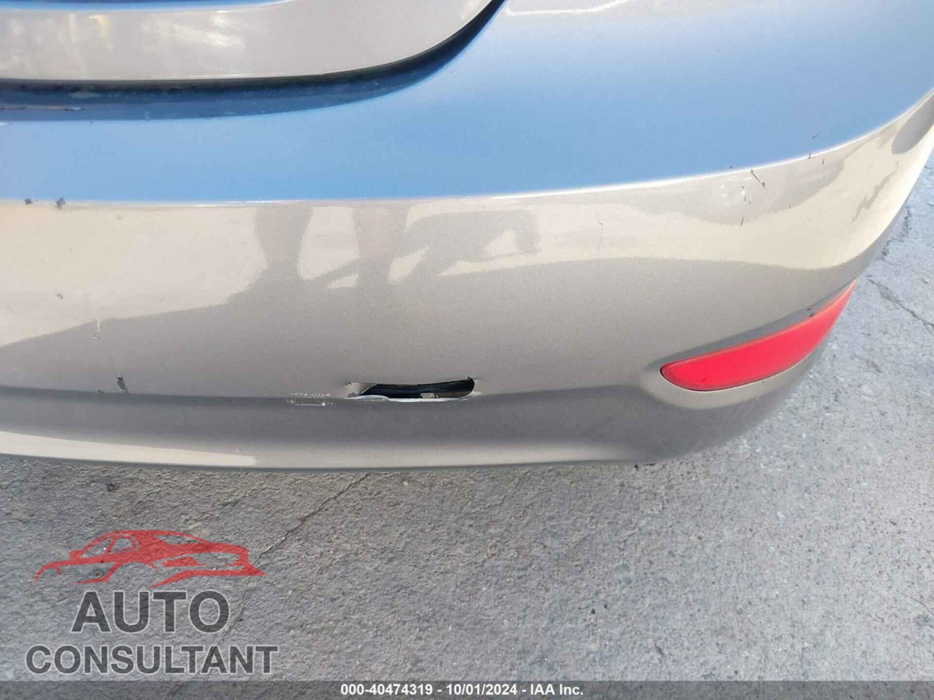 HYUNDAI ACCENT 2016 - KMHCT4AE8GU962096