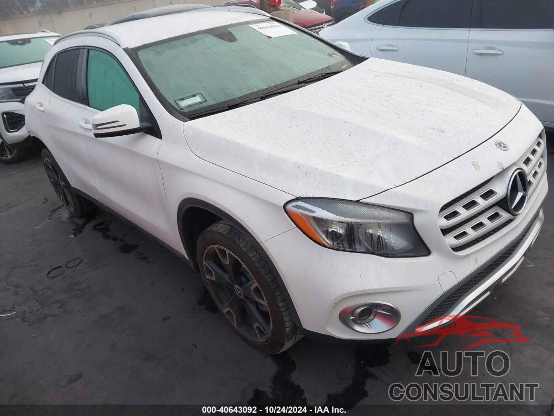 MERCEDES-BENZ GLA 250 2019 - WDCTG4EB2KJ579204