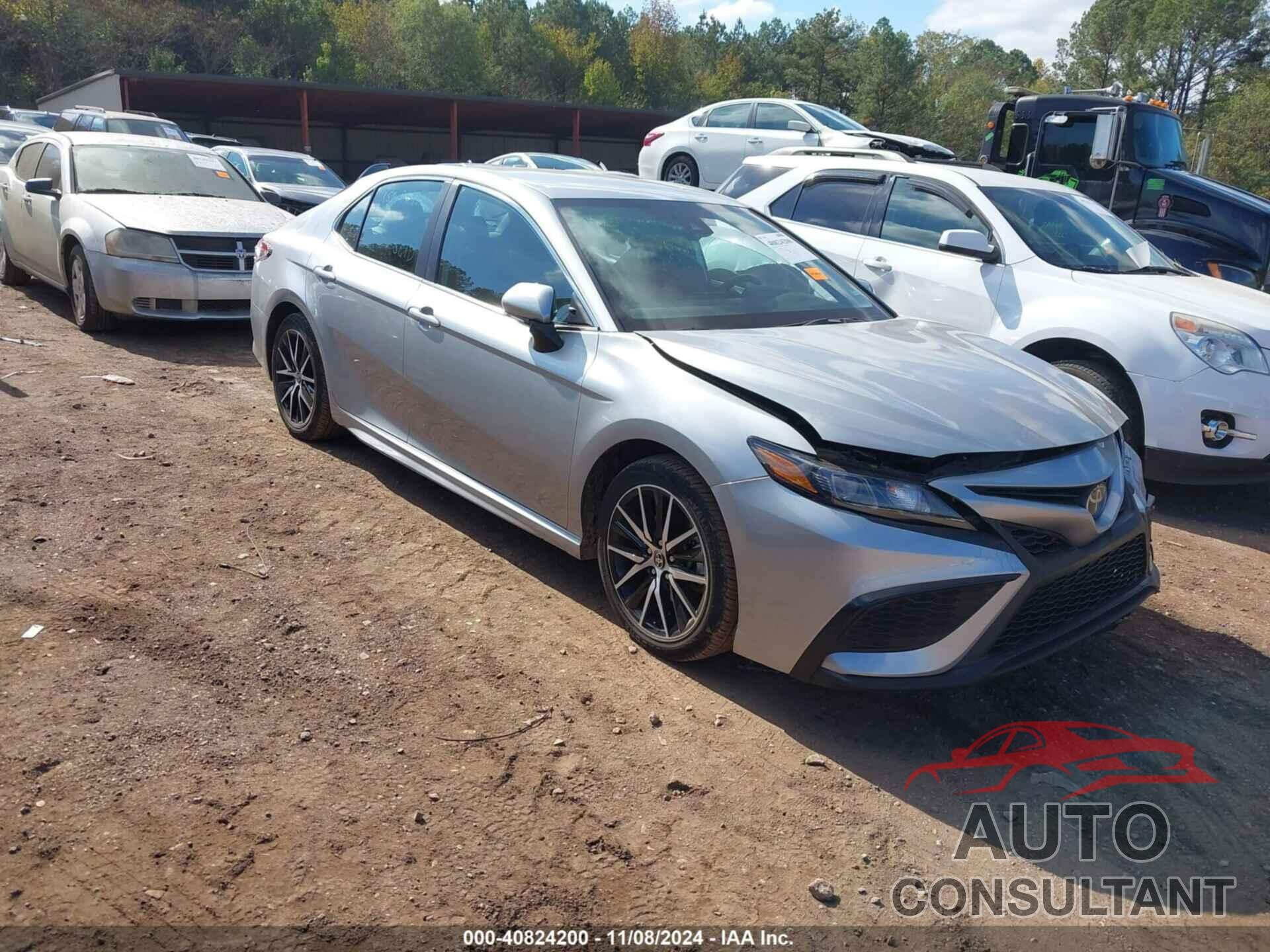 TOYOTA CAMRY 2023 - 4T1G11AKXPU146132