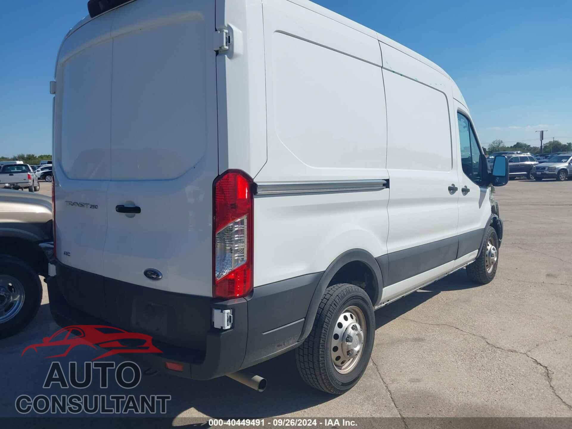 FORD TRANSIT 2023 - 1FTBR2C8XPKB38669