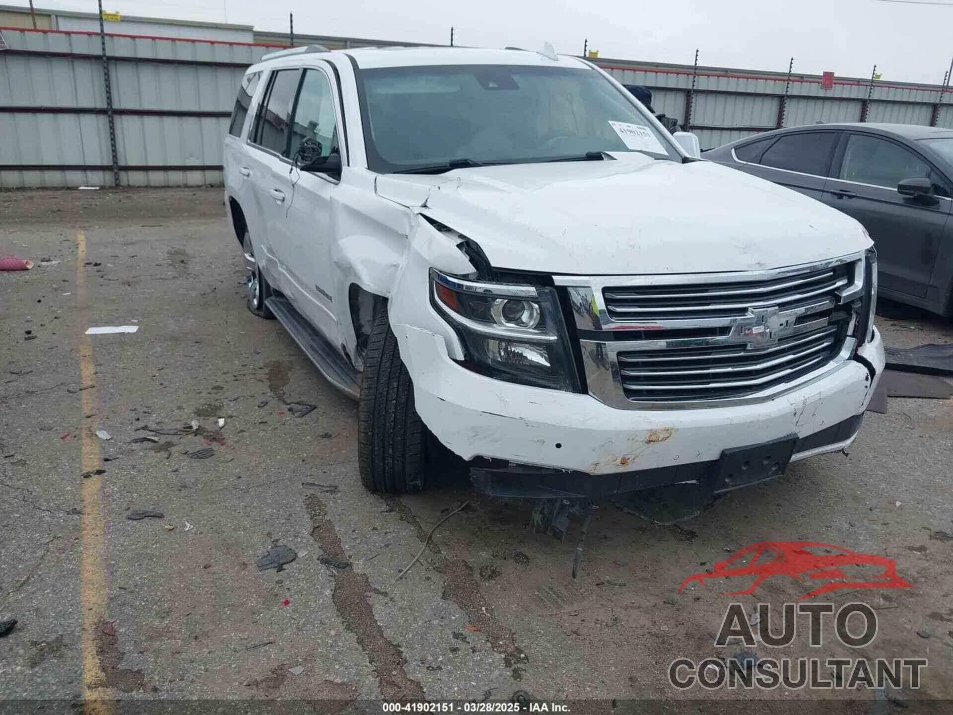 CHEVROLET TAHOE 2017 - 1GNSCCKC5HR148846