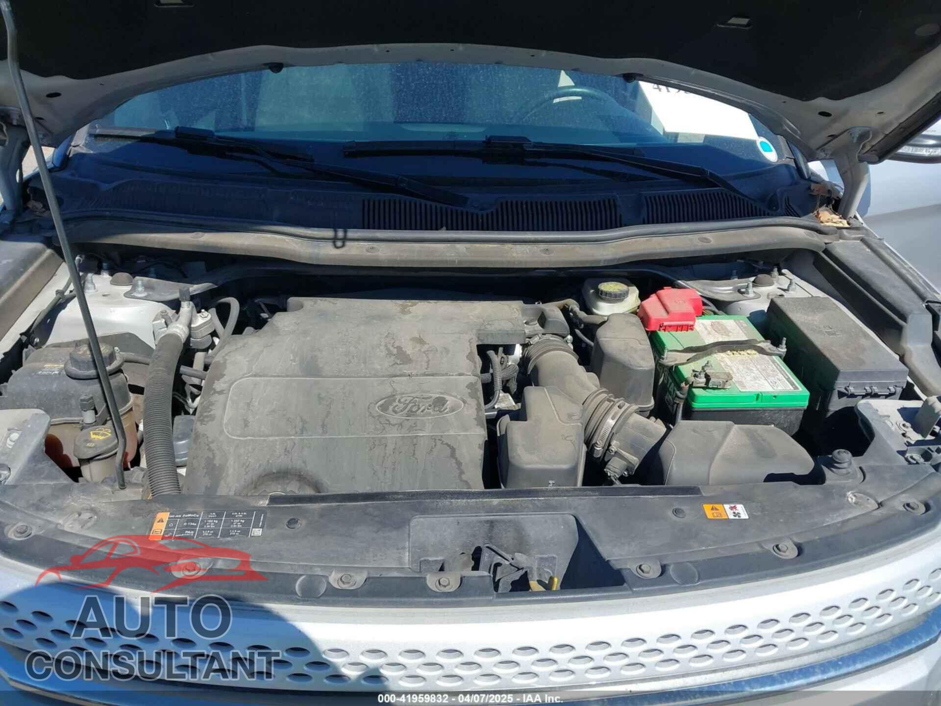 FORD EXPLORER 2015 - 1FM5K7F85FGC23927