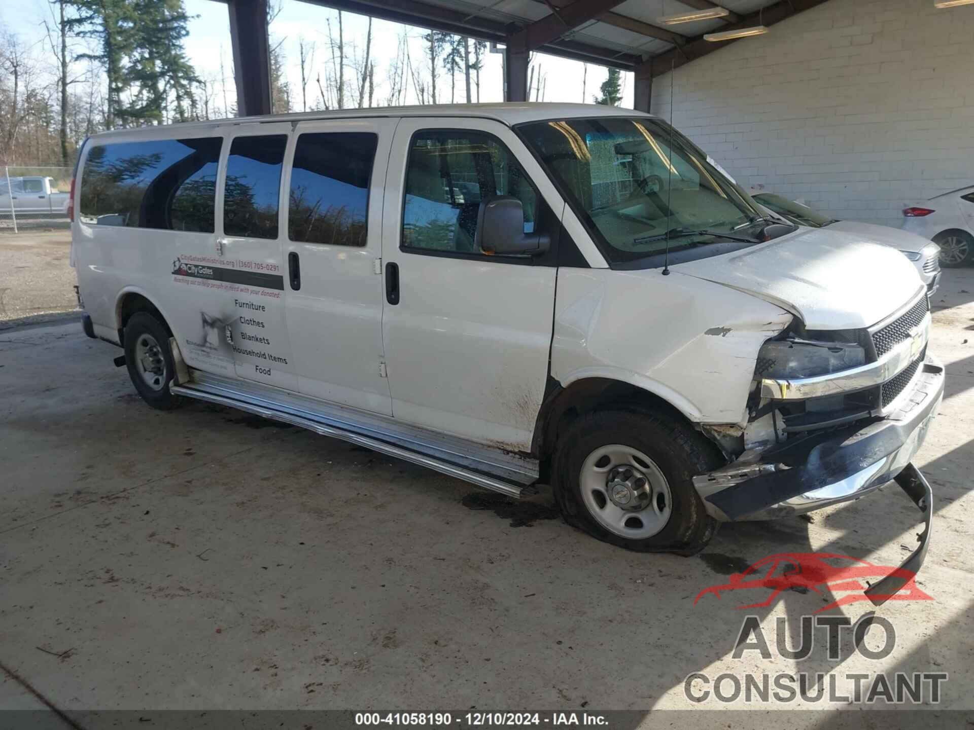 CHEVROLET EXPRESS 3500 2010 - 1GA2G1DG8A1106623