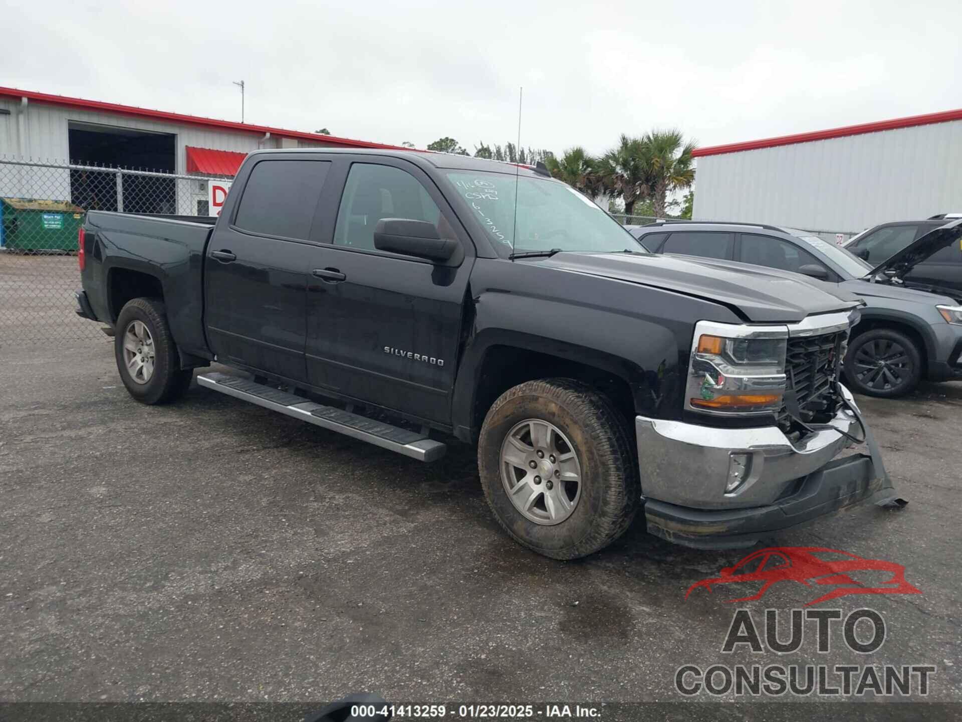 CHEVROLET SILVERADO 1500 2018 - 3GCPCREC0JG613259