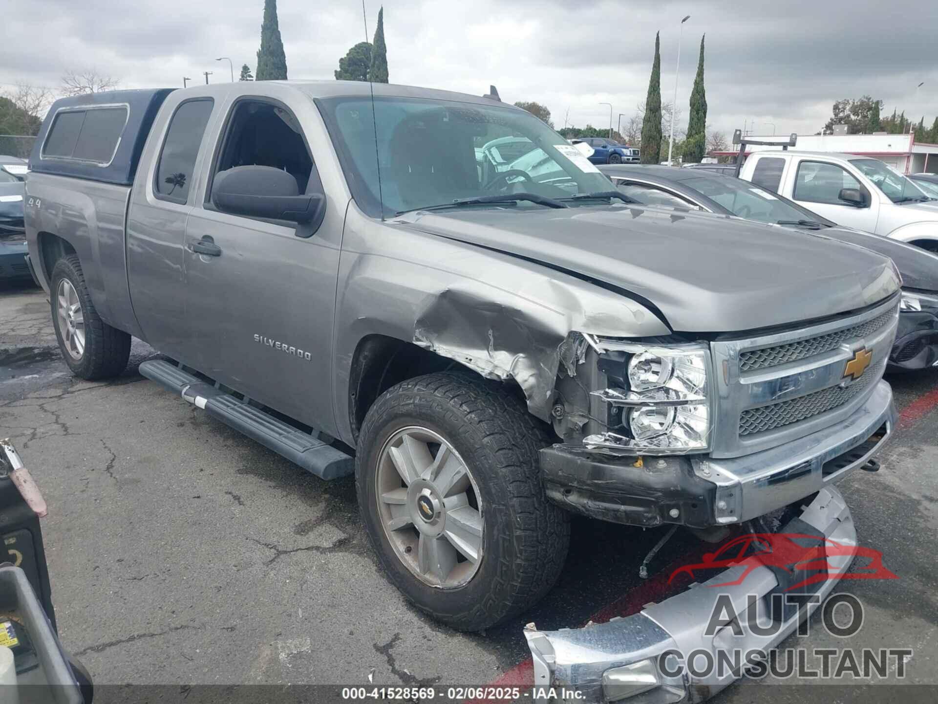 CHEVROLET SILVERADO 1500 2013 - 1GCRKSE74DZ177543
