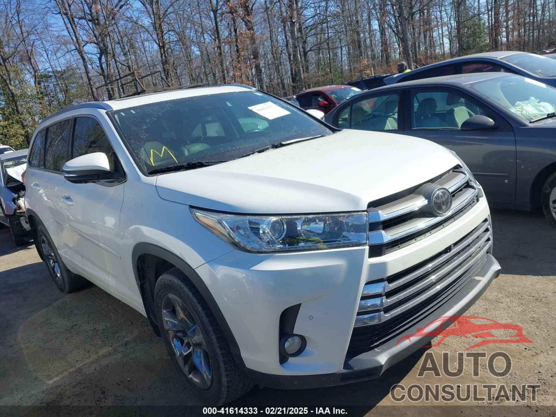 TOYOTA HIGHLANDER 2018 - 5TDDZRFH5JS820243