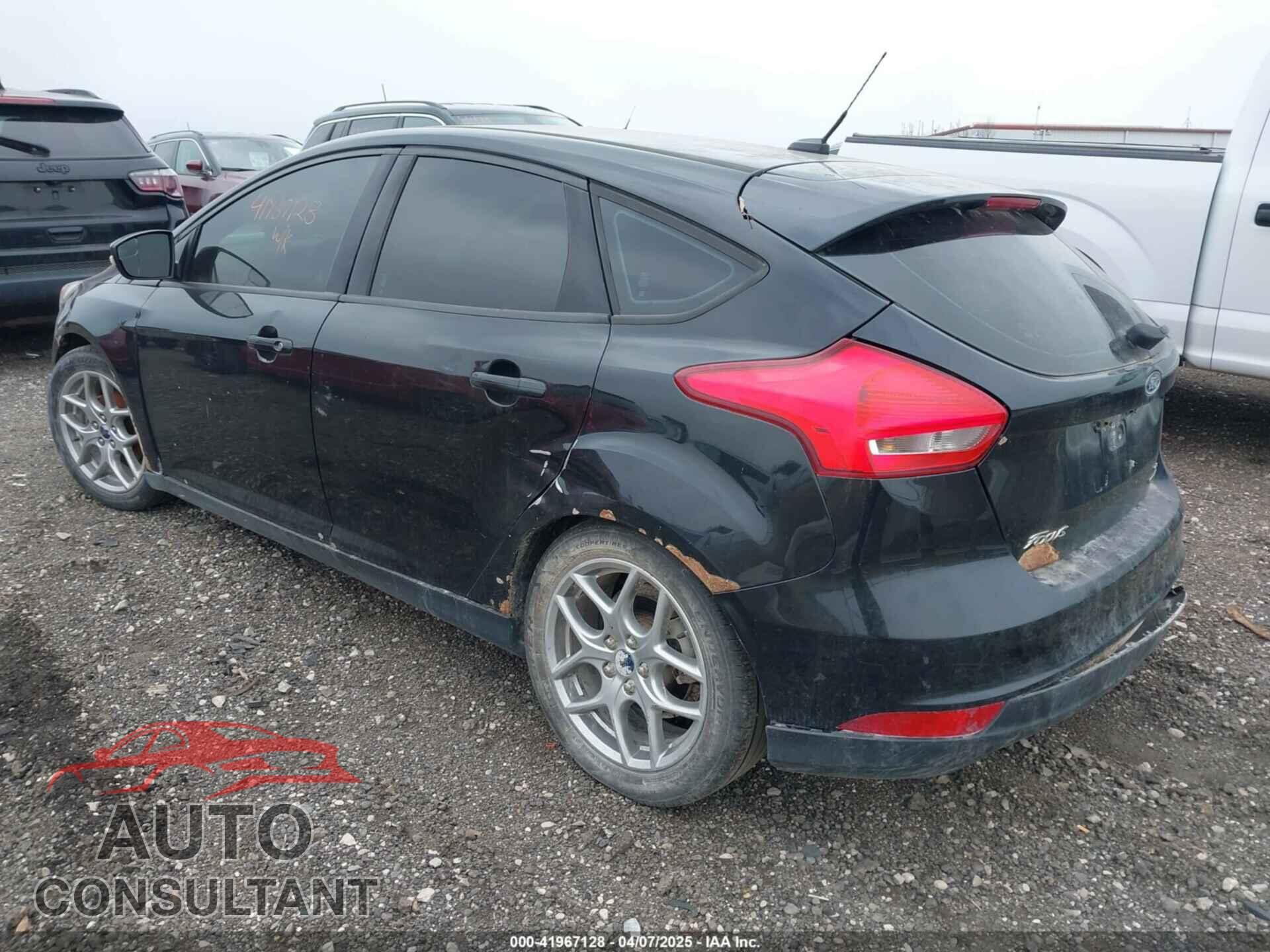 FORD FOCUS 2015 - 1FADP3K24FL302773