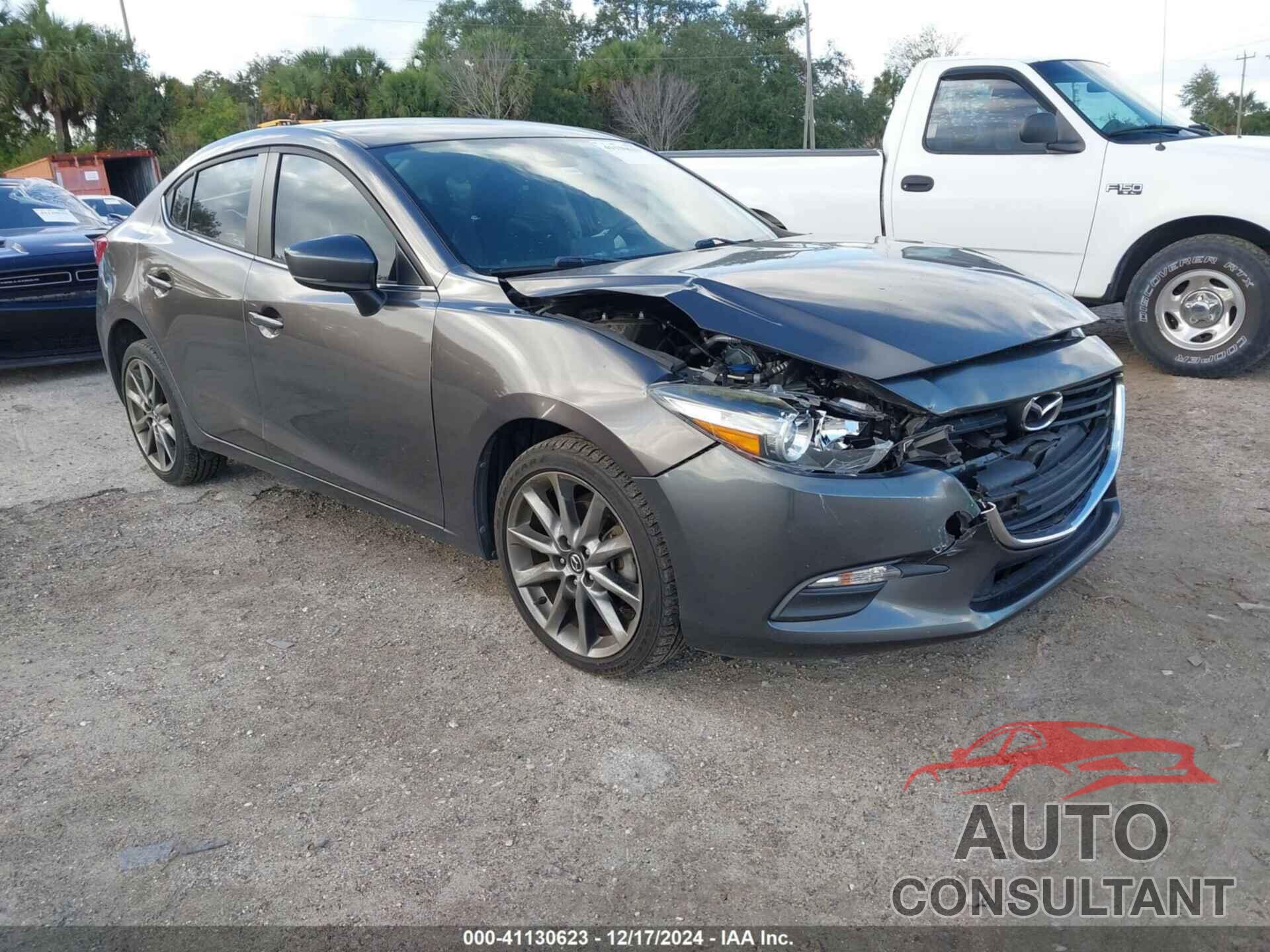 MAZDA MAZDA3 2018 - 3MZBN1V32JM205110
