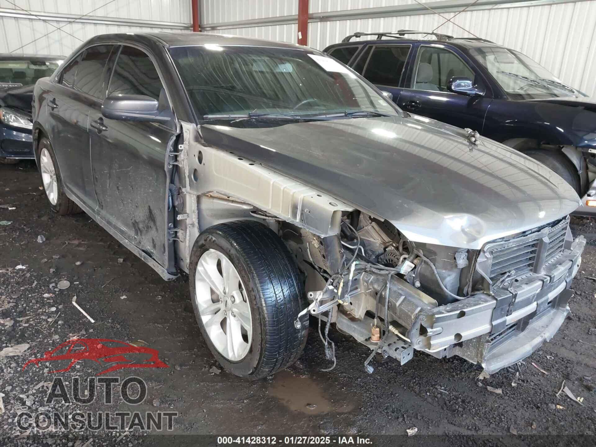 FORD TAURUS 2018 - 1FAHP2E8XJG116863