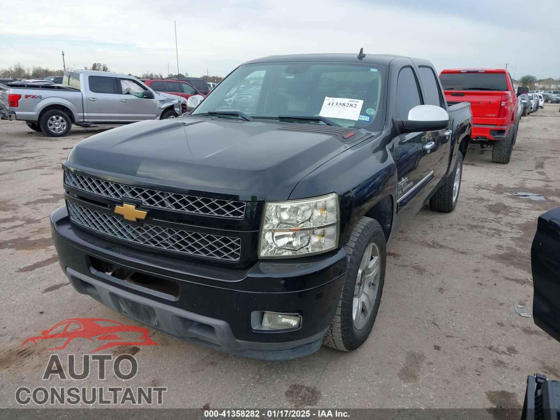 CHEVROLET SILVERADO 1500 2013 - 3GCPCSE08DG322414