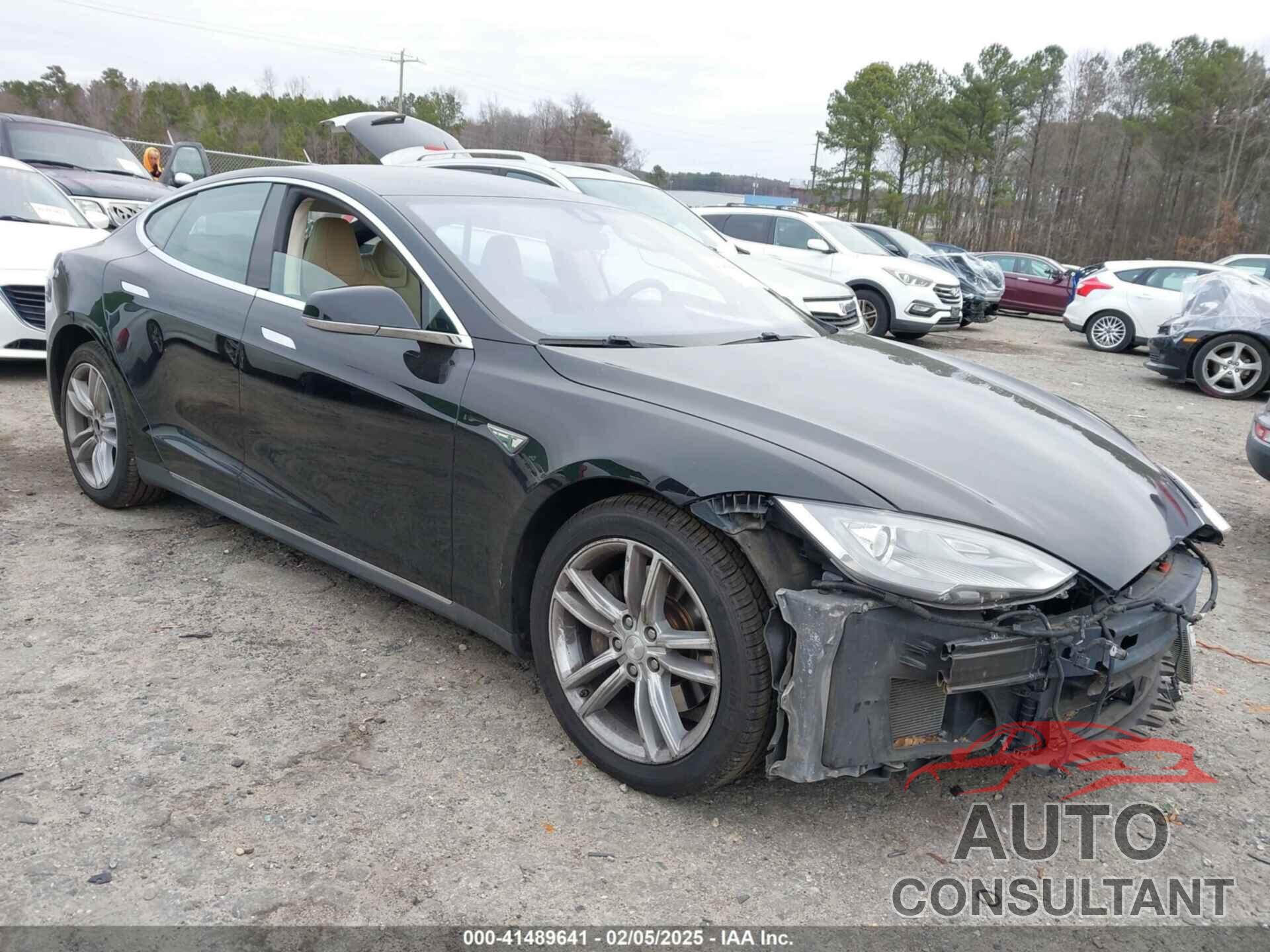 TESLA MODEL S 2014 - 5YJSA1H1XEFP28605