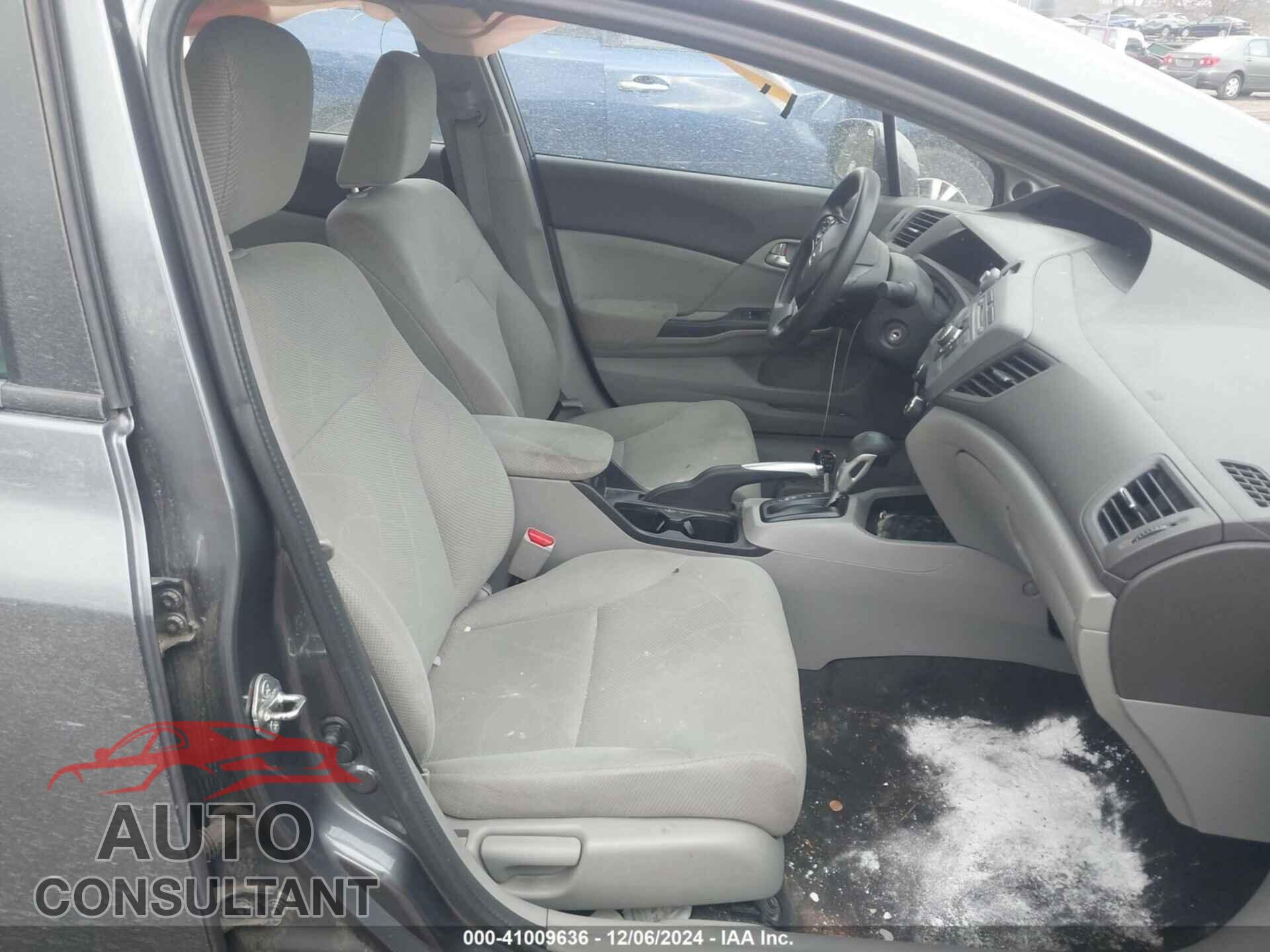 HONDA CIVIC 2012 - 19XFB2F83CE351977